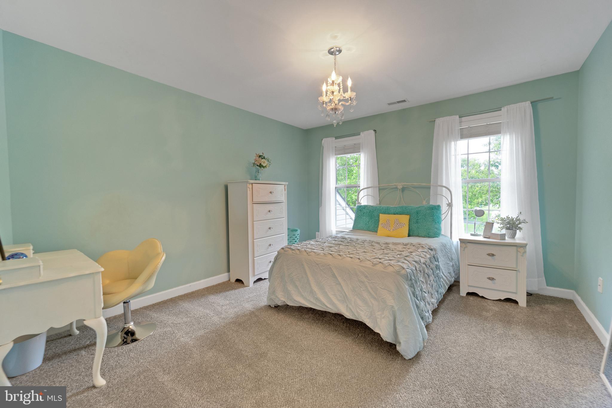 FIELDS OF NOTTINGHAM - Residential