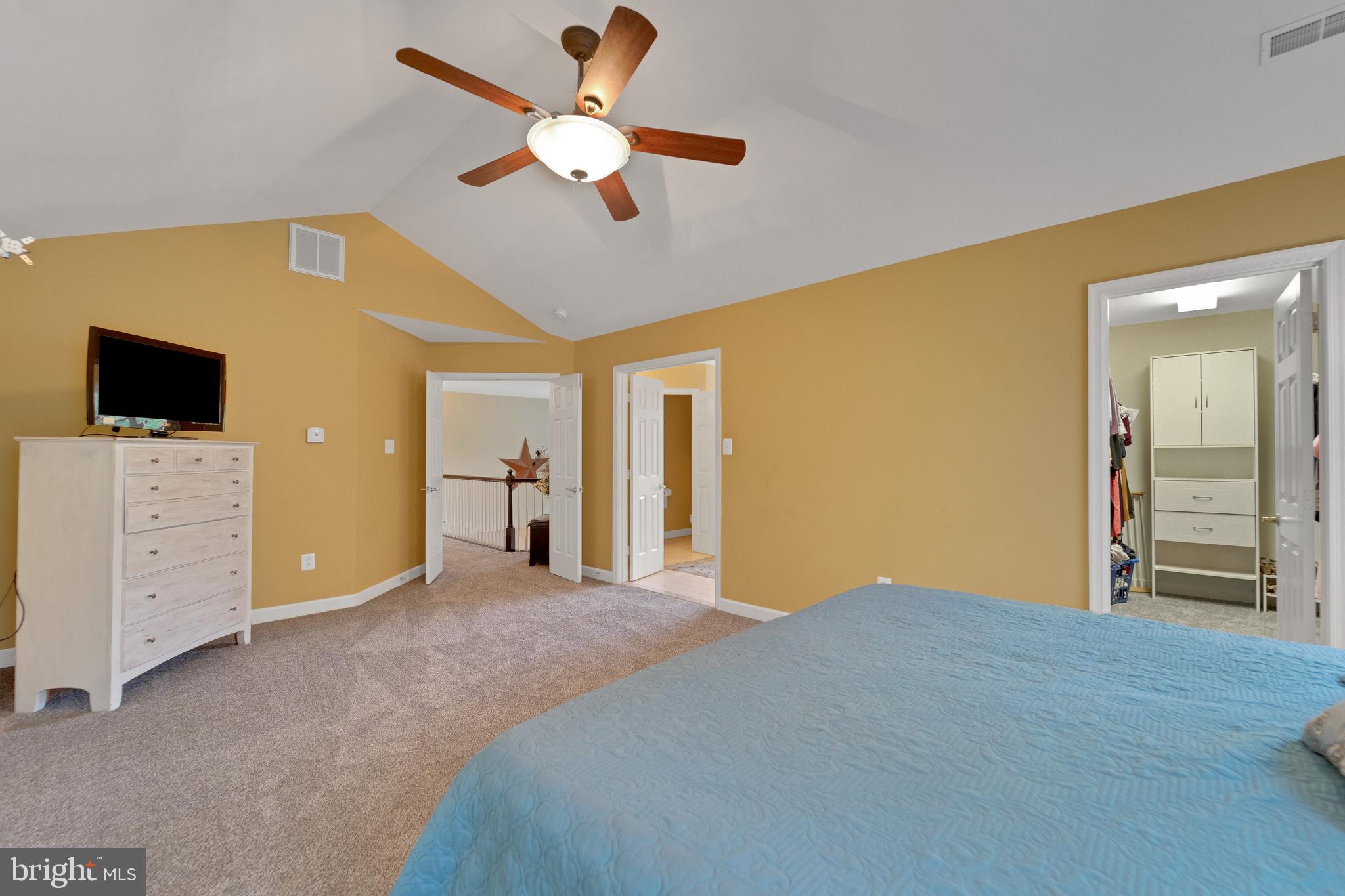 FIELDS OF NOTTINGHAM - Residential