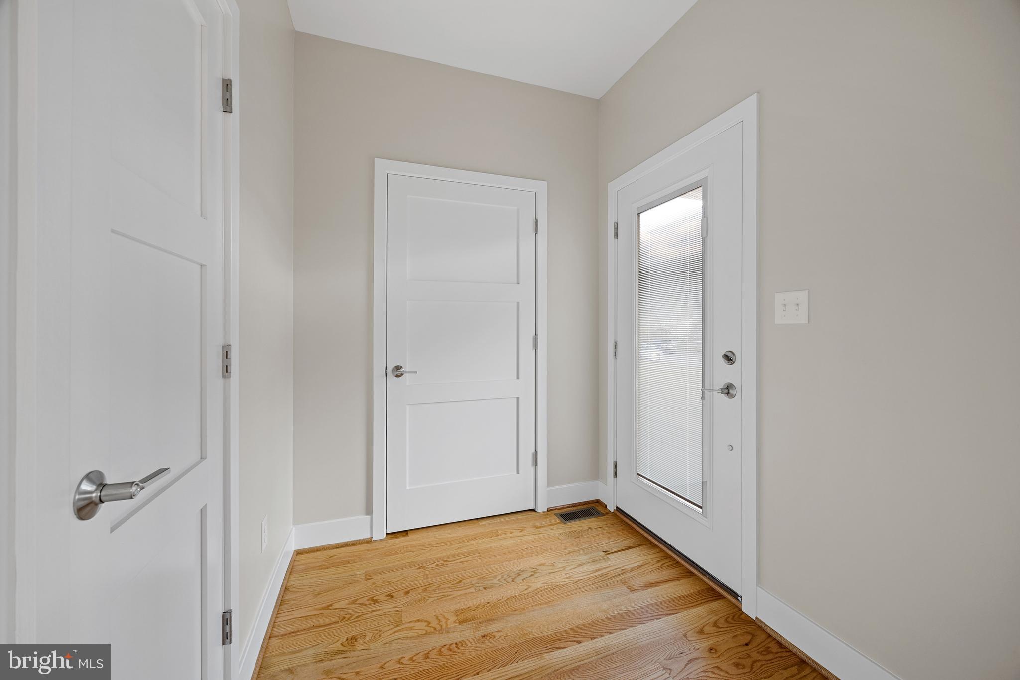 WINCHESTER CITY - Residential