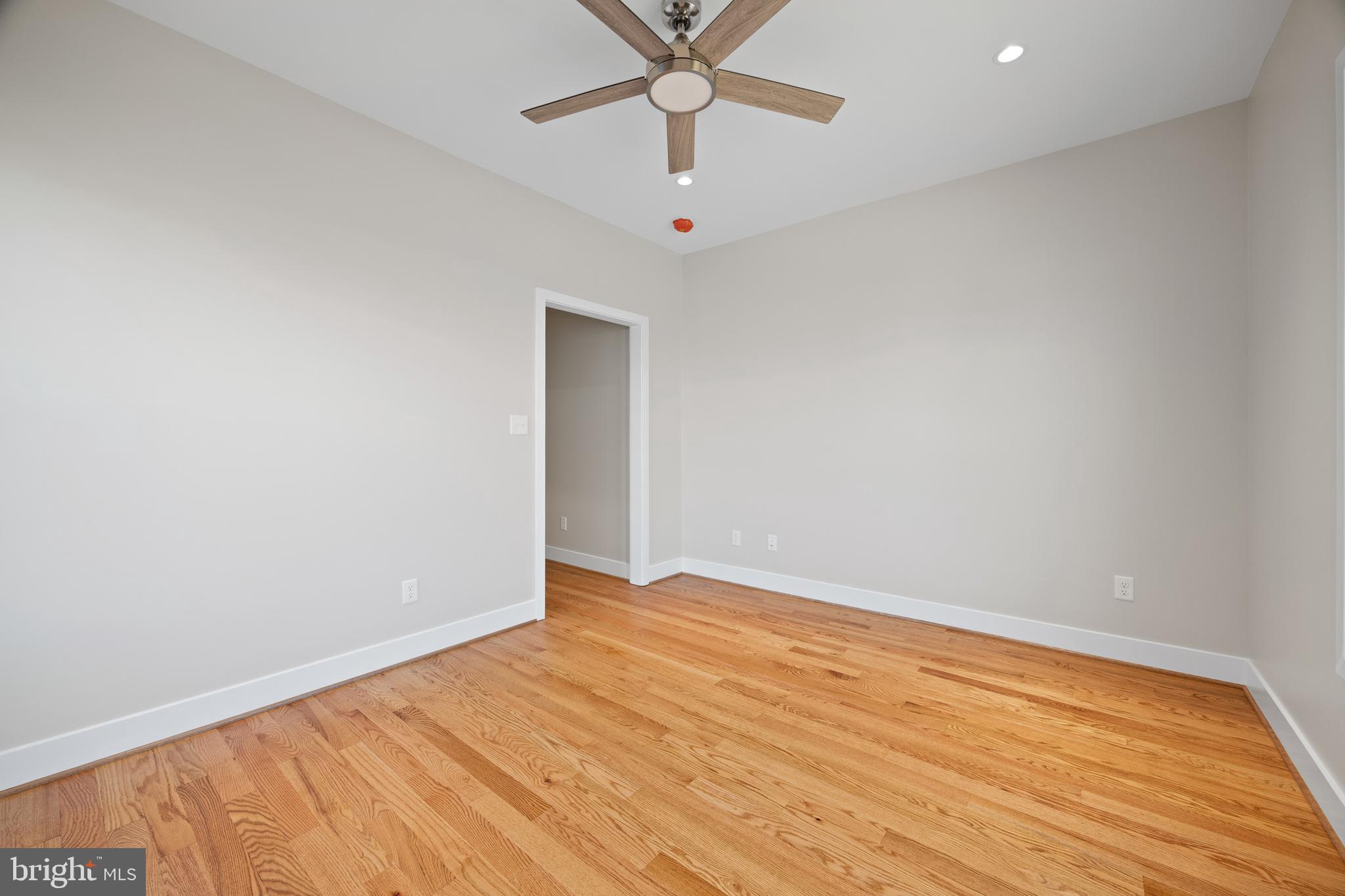 WINCHESTER CITY - Residential