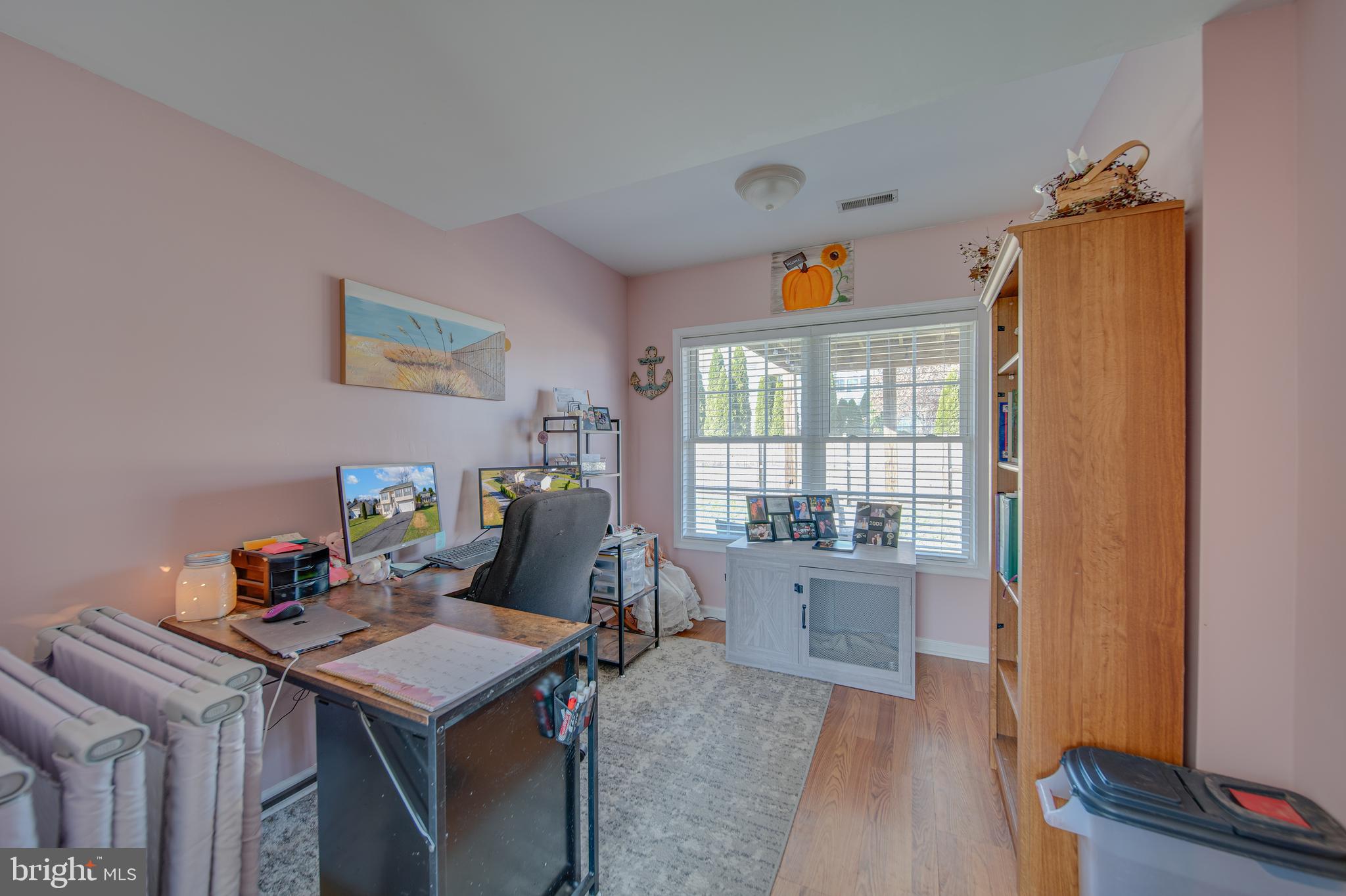 INWOOD - Residential