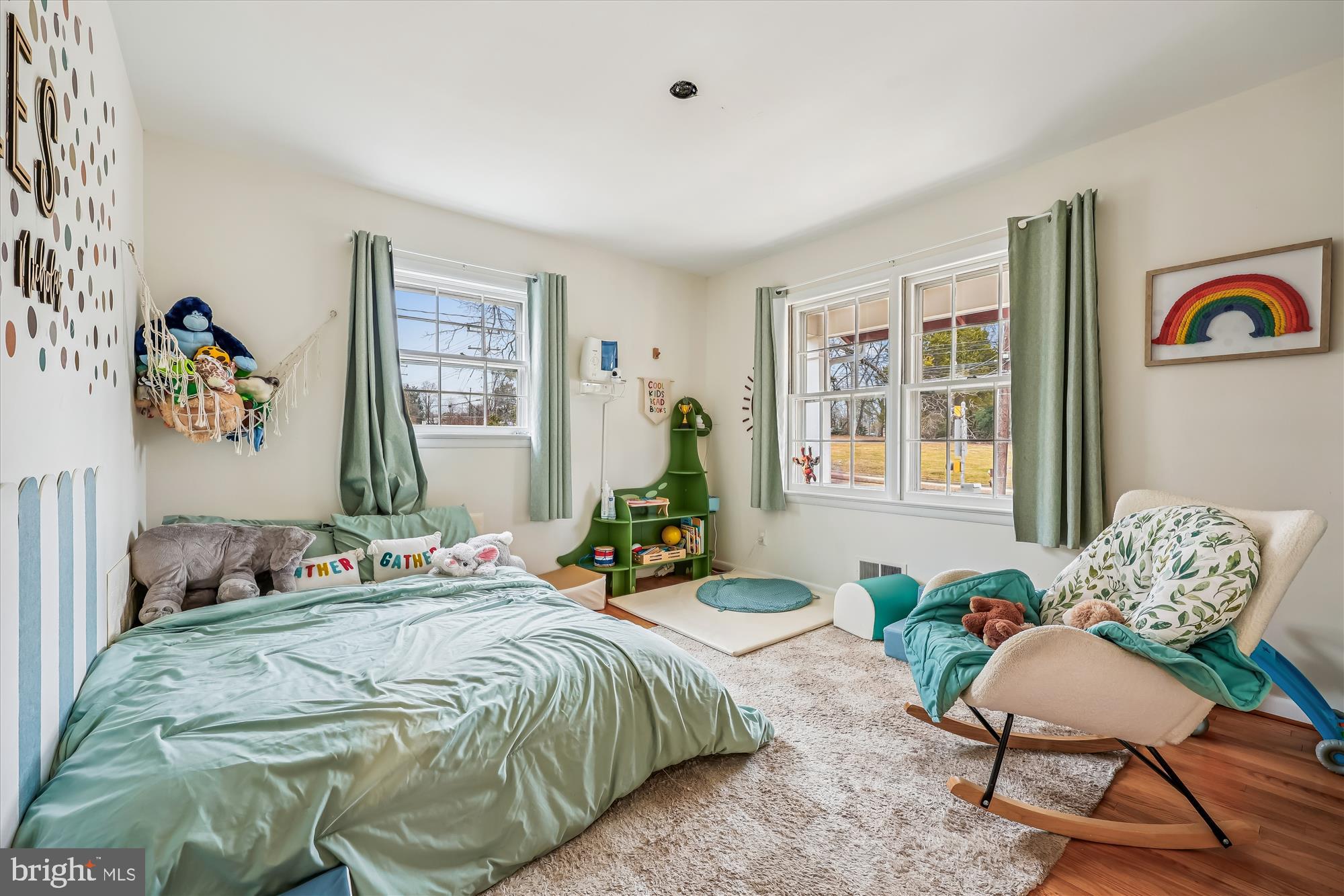 REGENCY ESTATES - Residential Lease