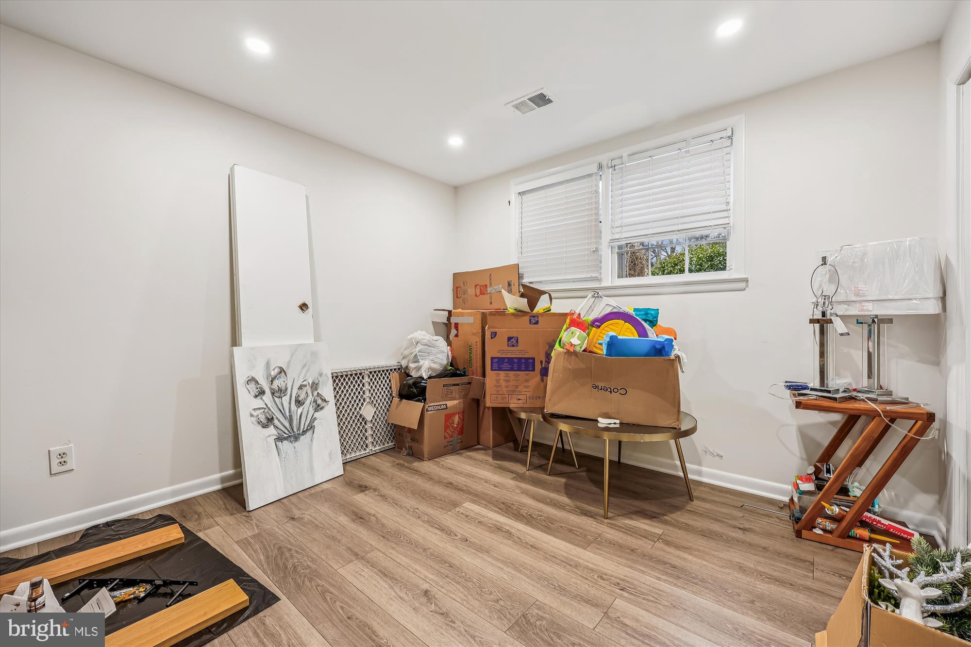 REGENCY ESTATES - Residential Lease