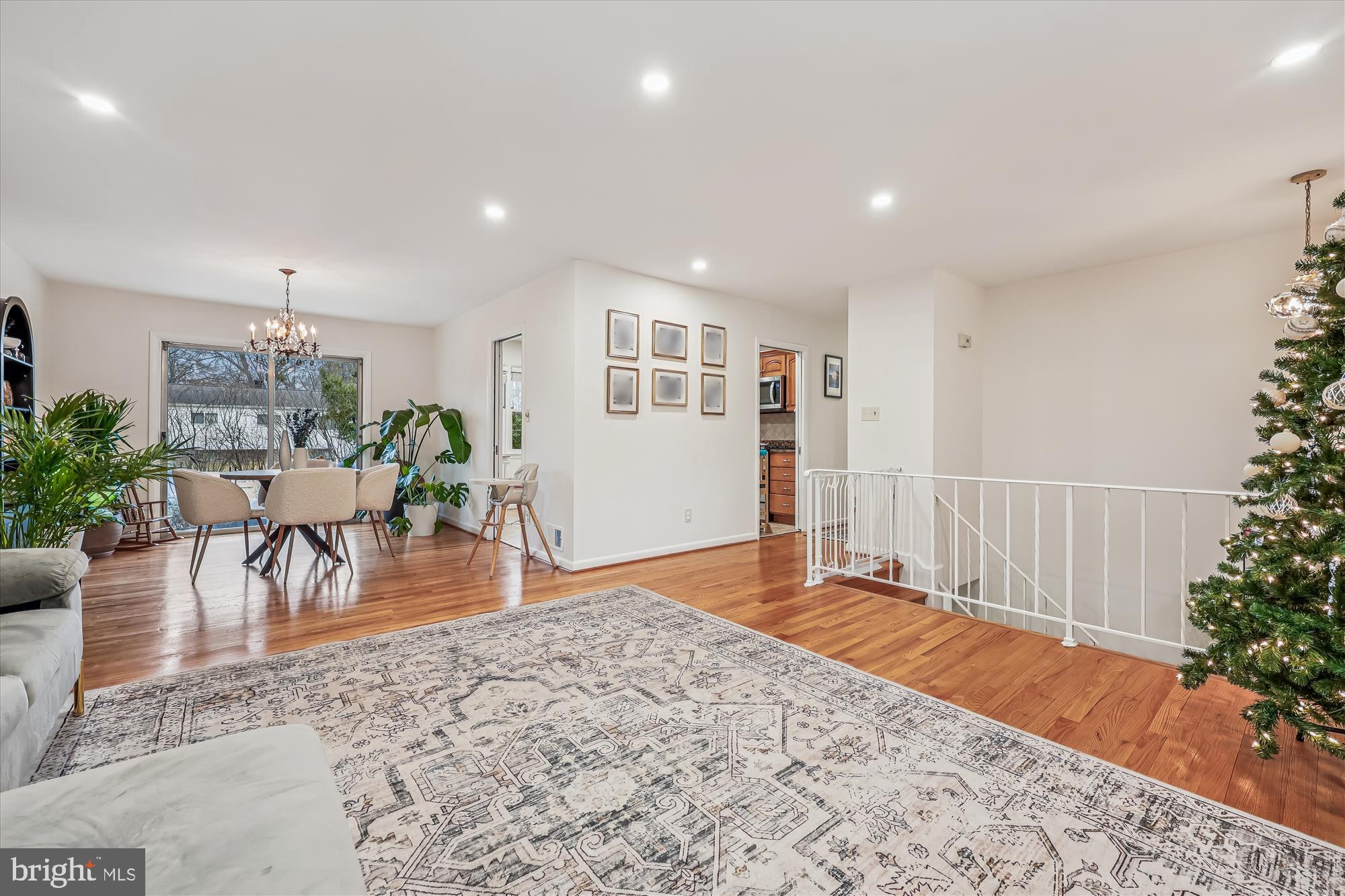 REGENCY ESTATES - Residential Lease