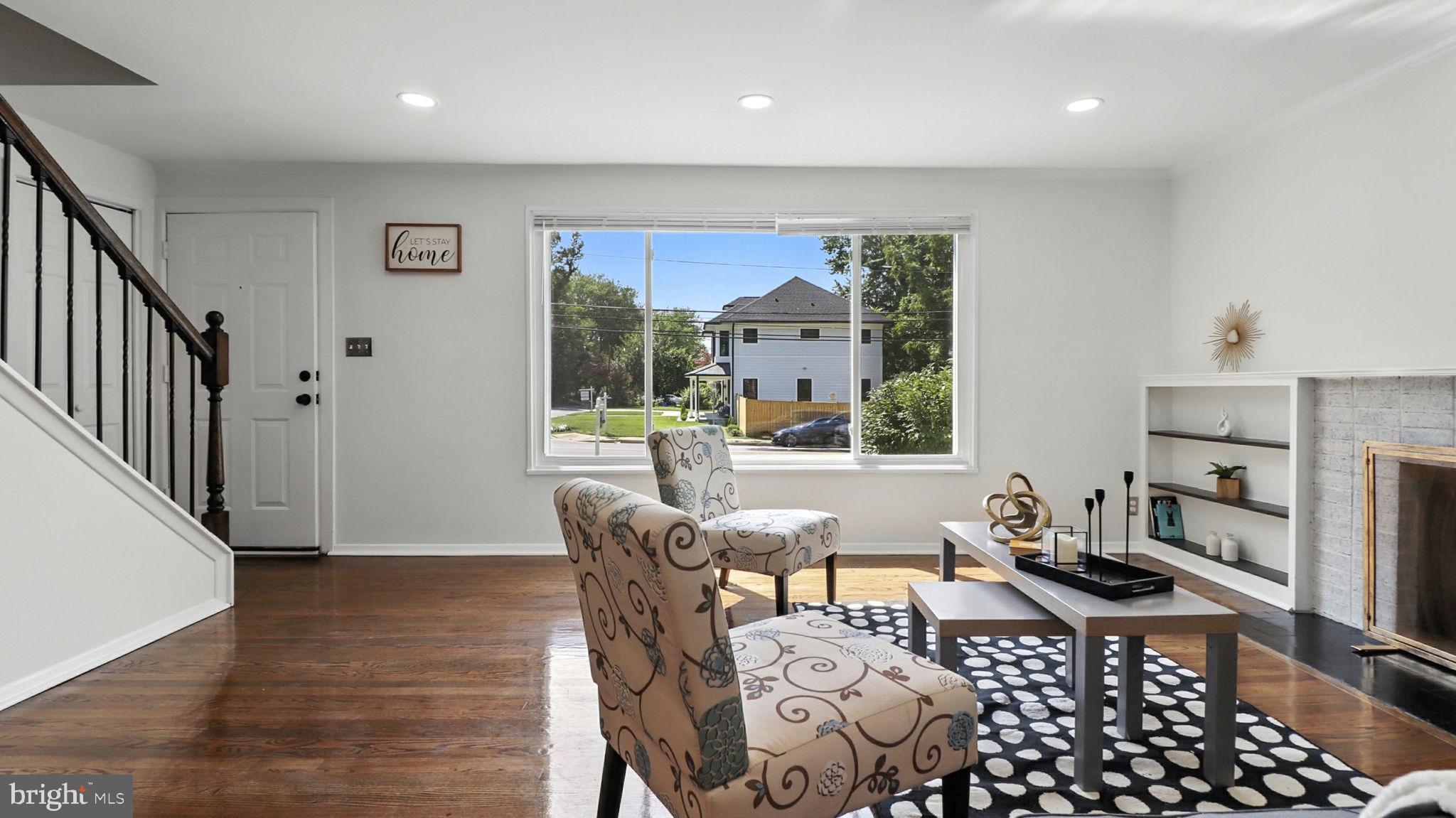 KENSINGTON - Residential