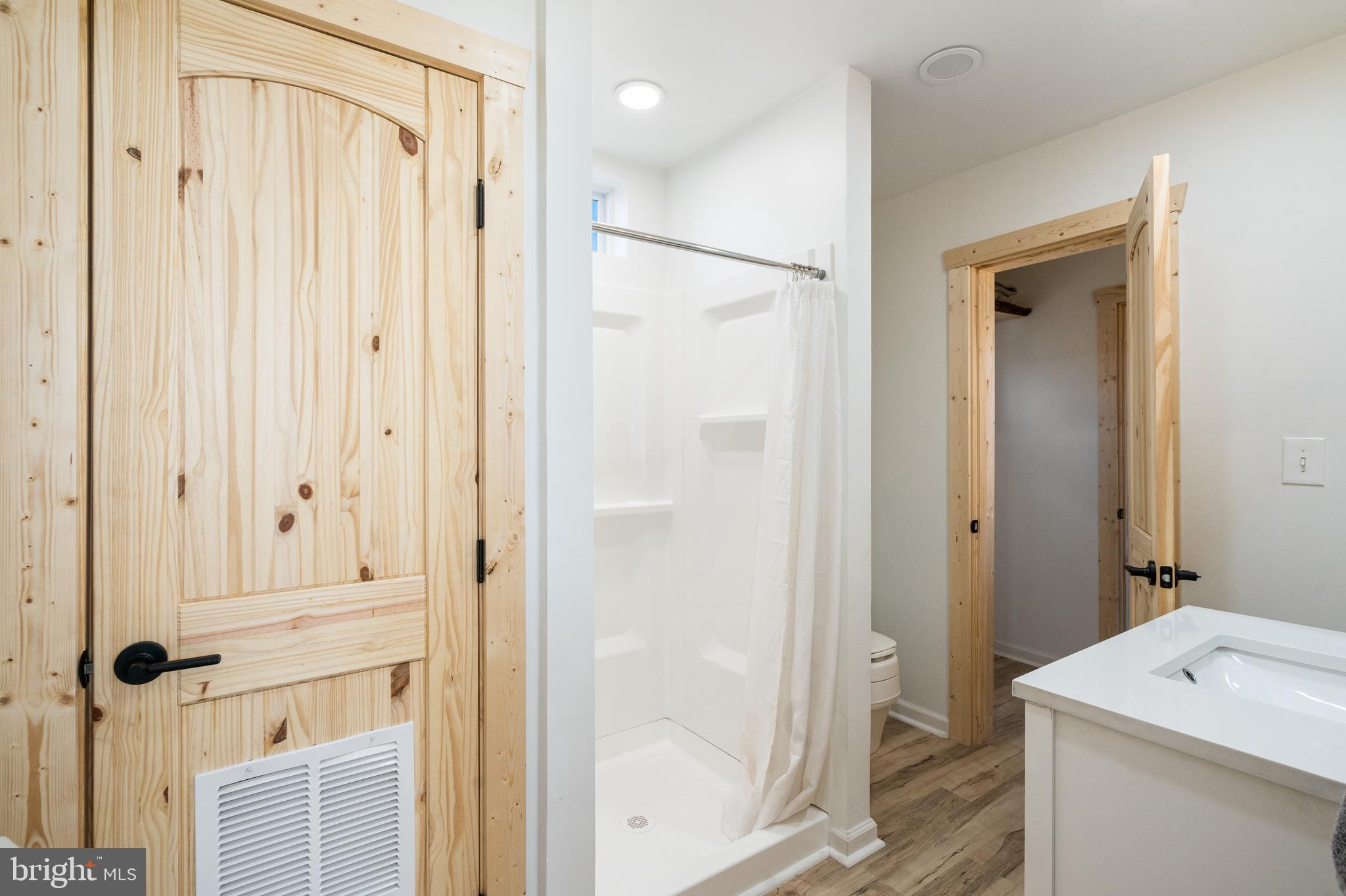 POTOMAC VALLEY VISTA - Residential