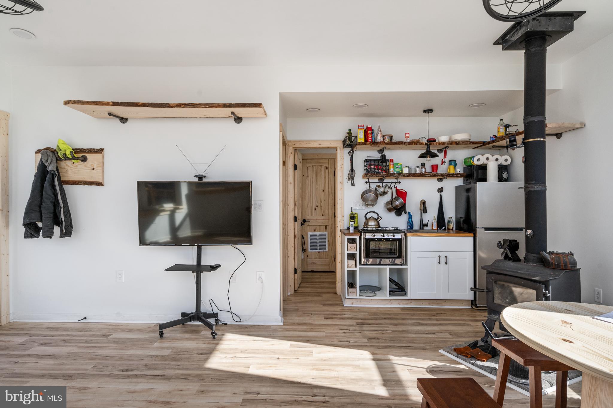 POTOMAC VALLEY VISTA - Residential