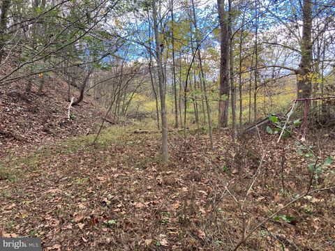 0 CREEK ROAD THOMPSONTOWN PA 17872