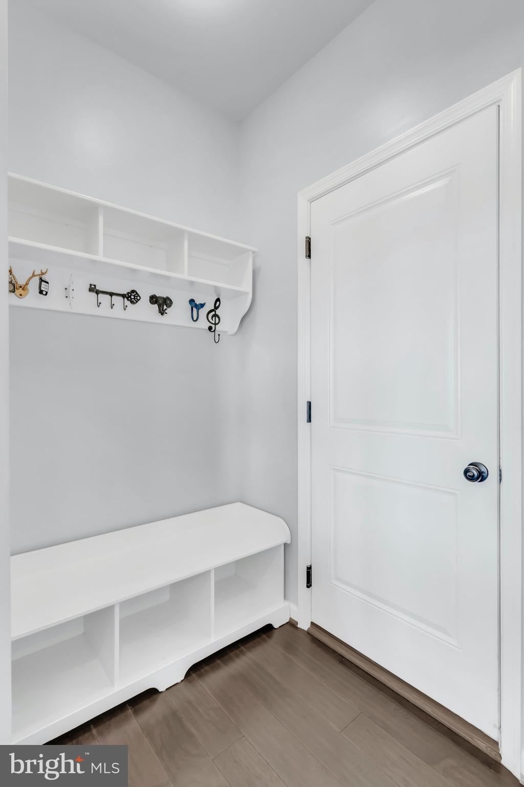 LAKE FREDERICK - Residential