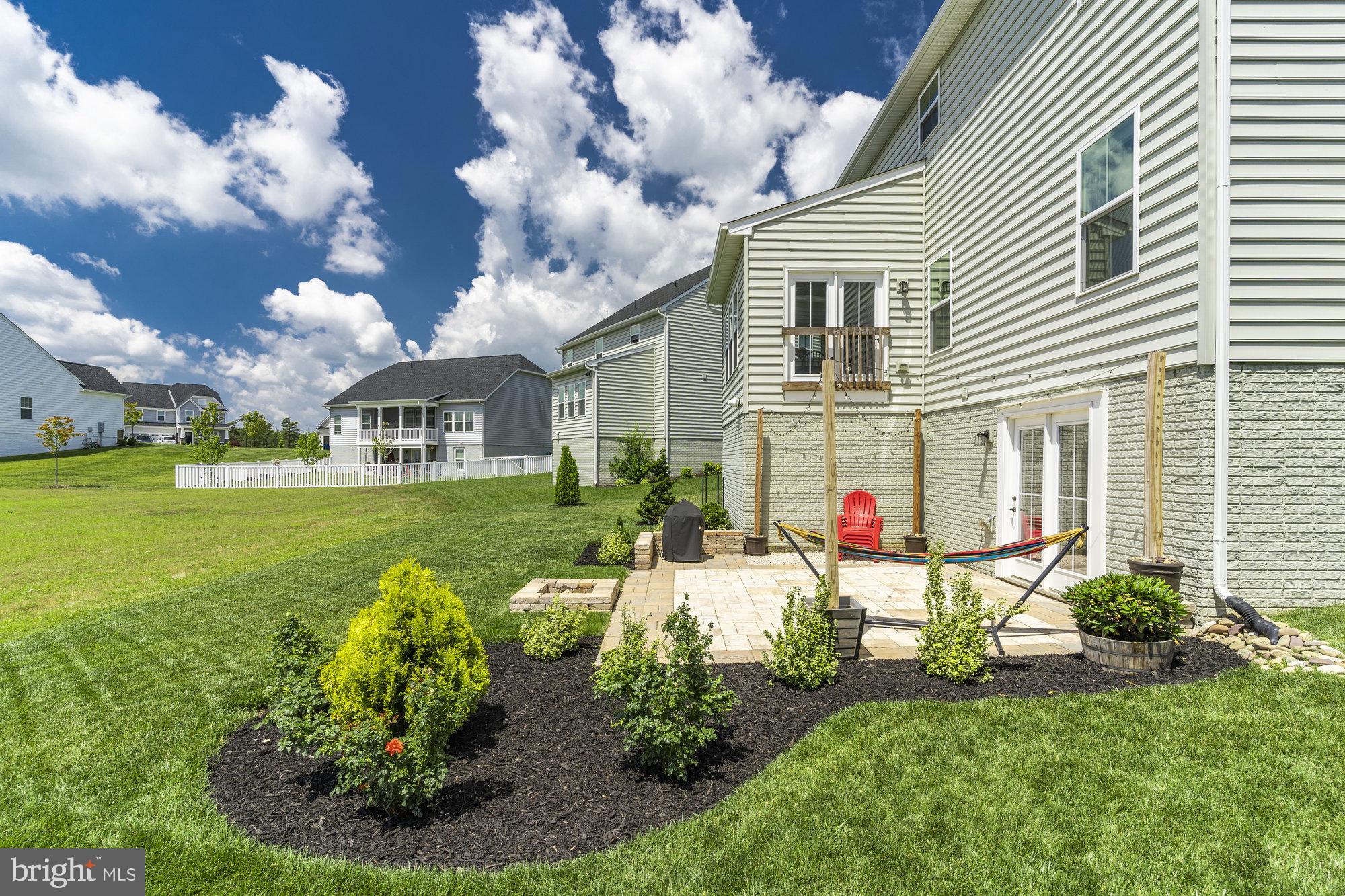 LAKE FREDERICK - Residential