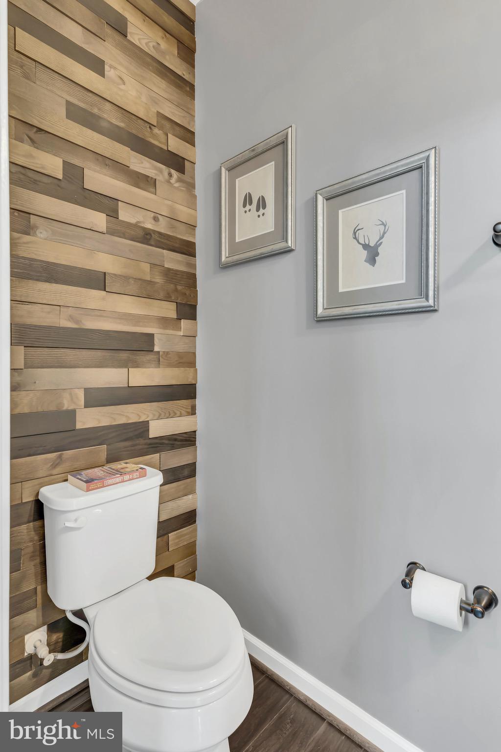 LAKE FREDERICK - Residential