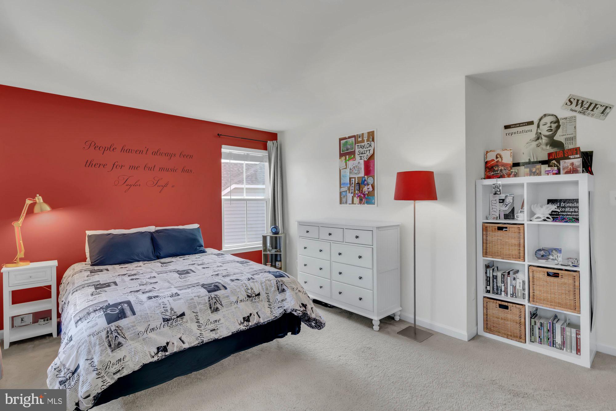 LAKE FREDERICK - Residential