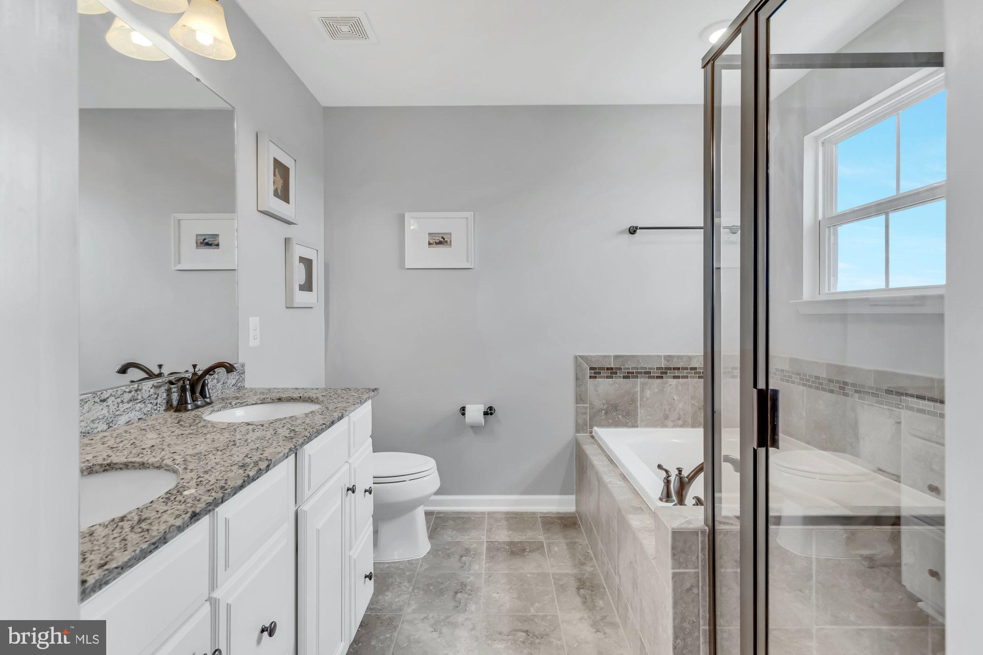 LAKE FREDERICK - Residential