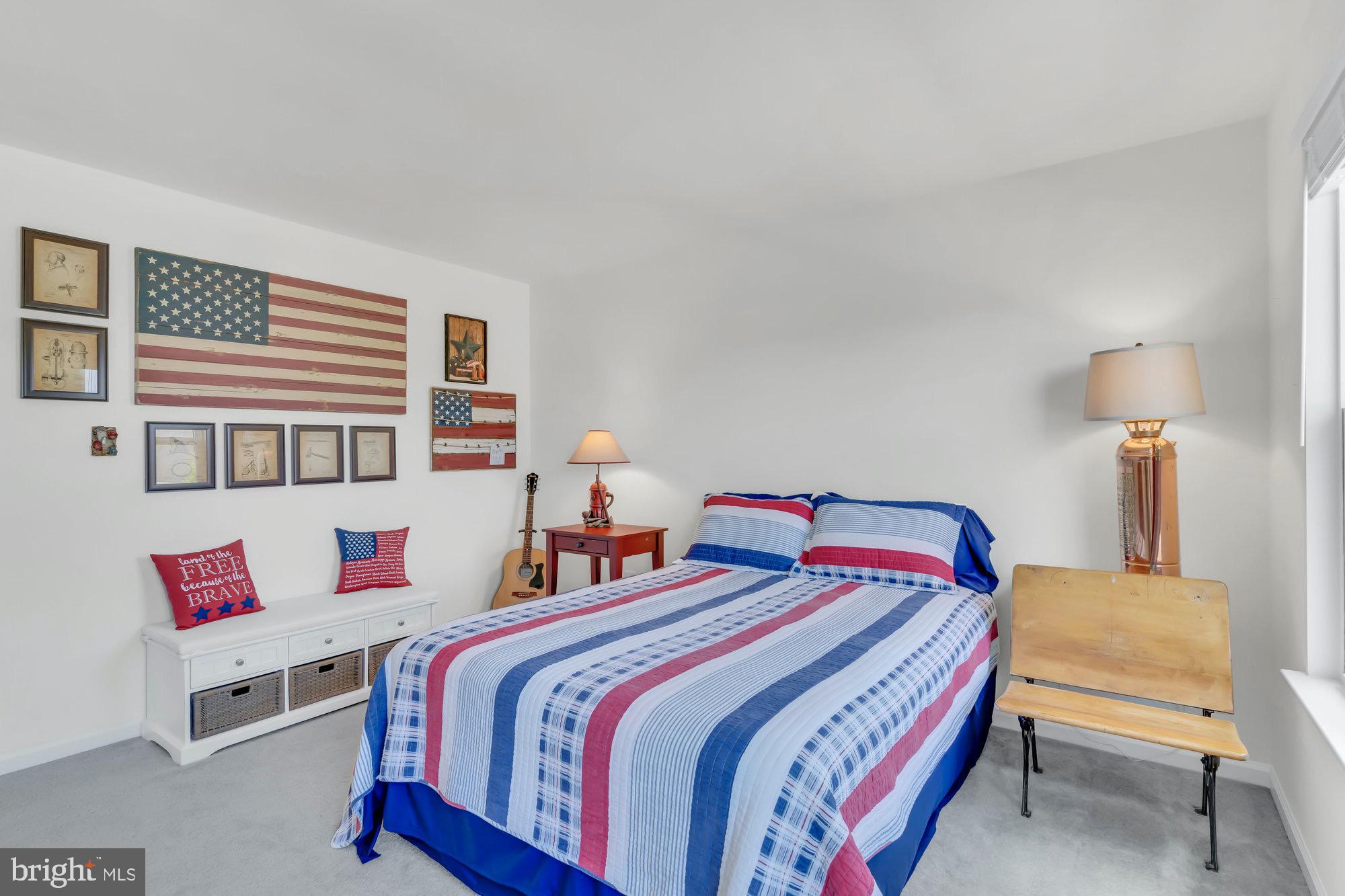 LAKE FREDERICK - Residential