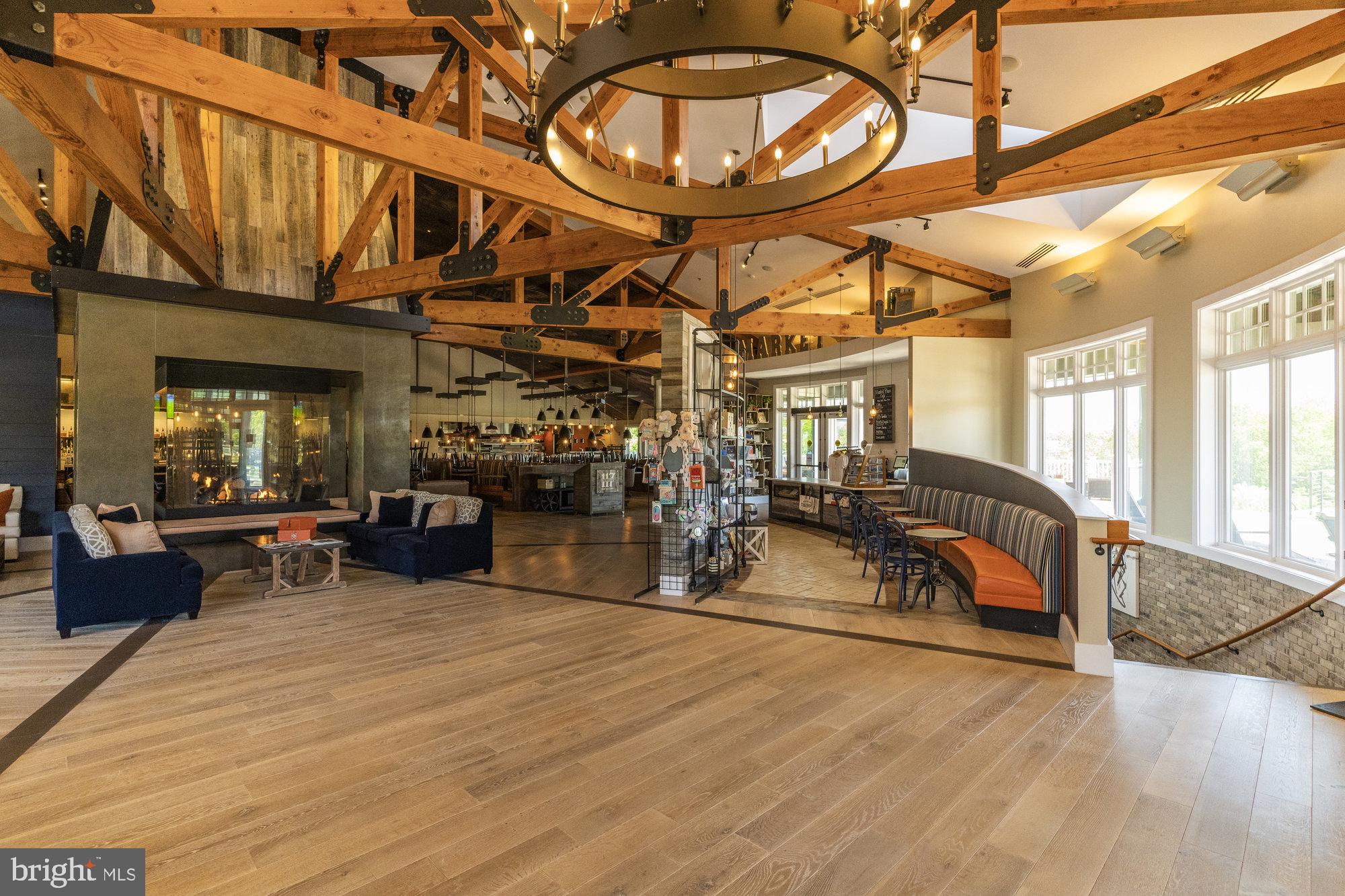 LAKE FREDERICK - Residential