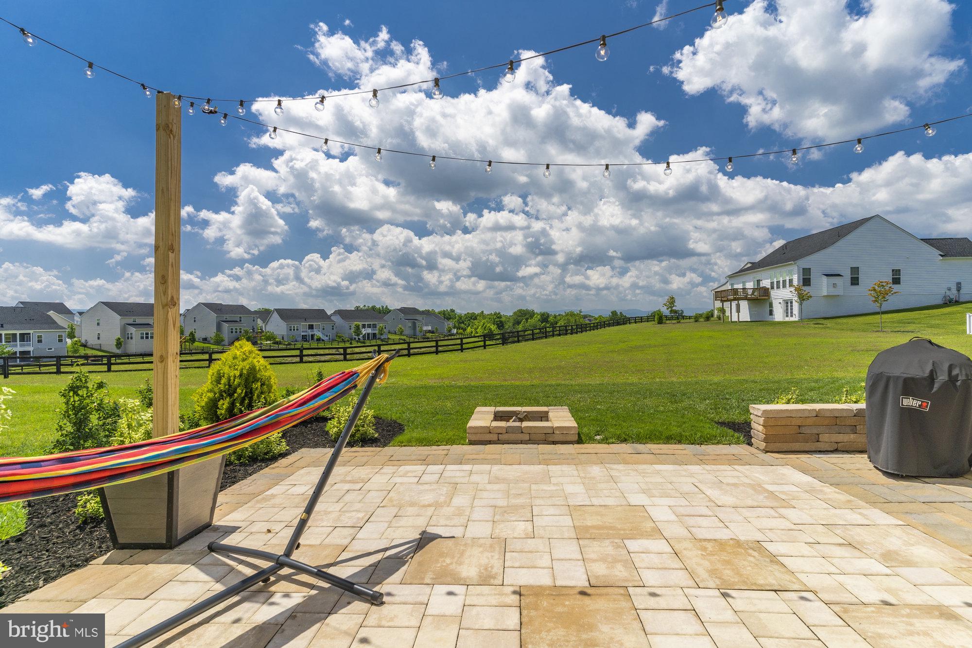 LAKE FREDERICK - Residential