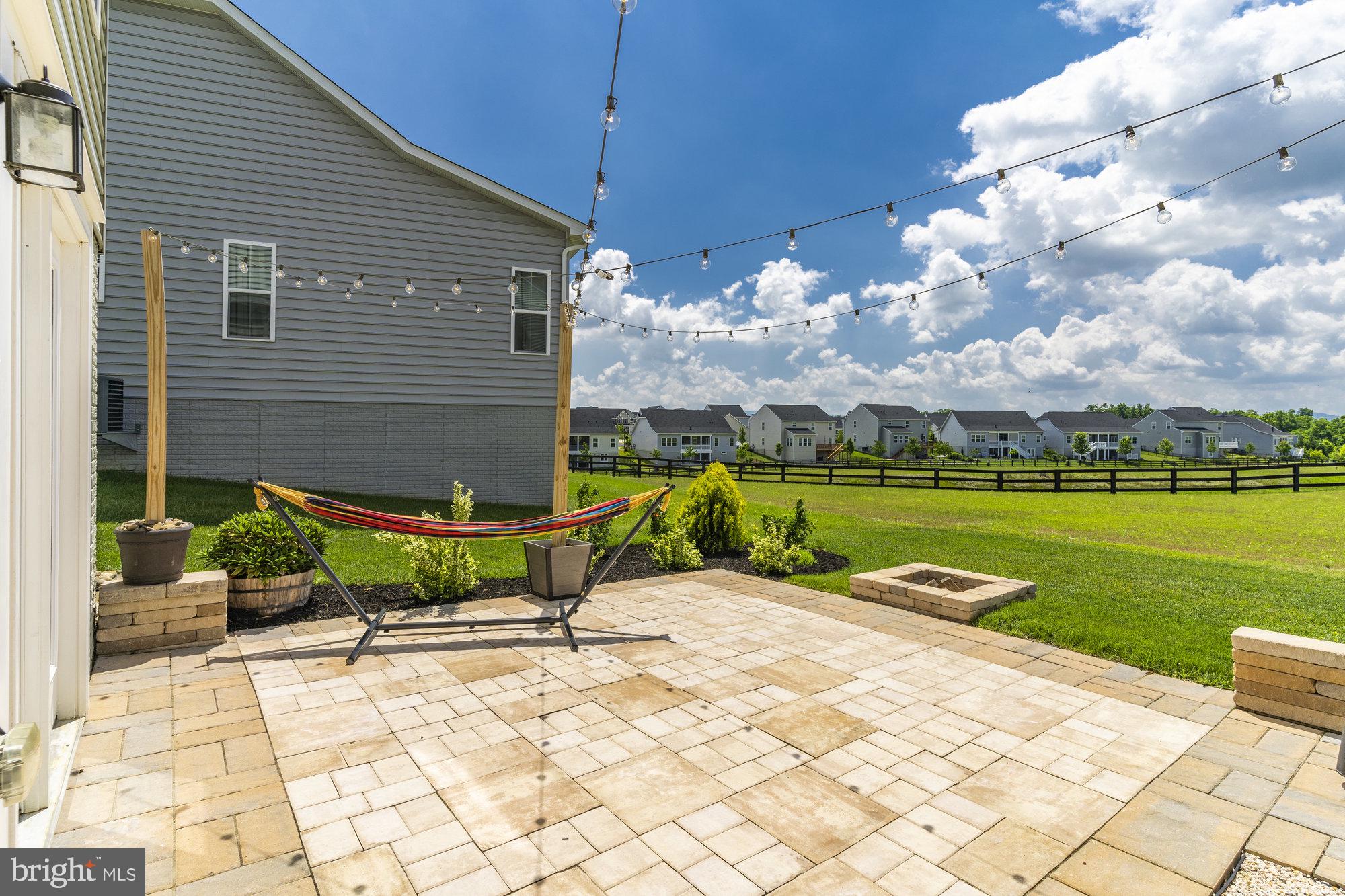 LAKE FREDERICK - Residential