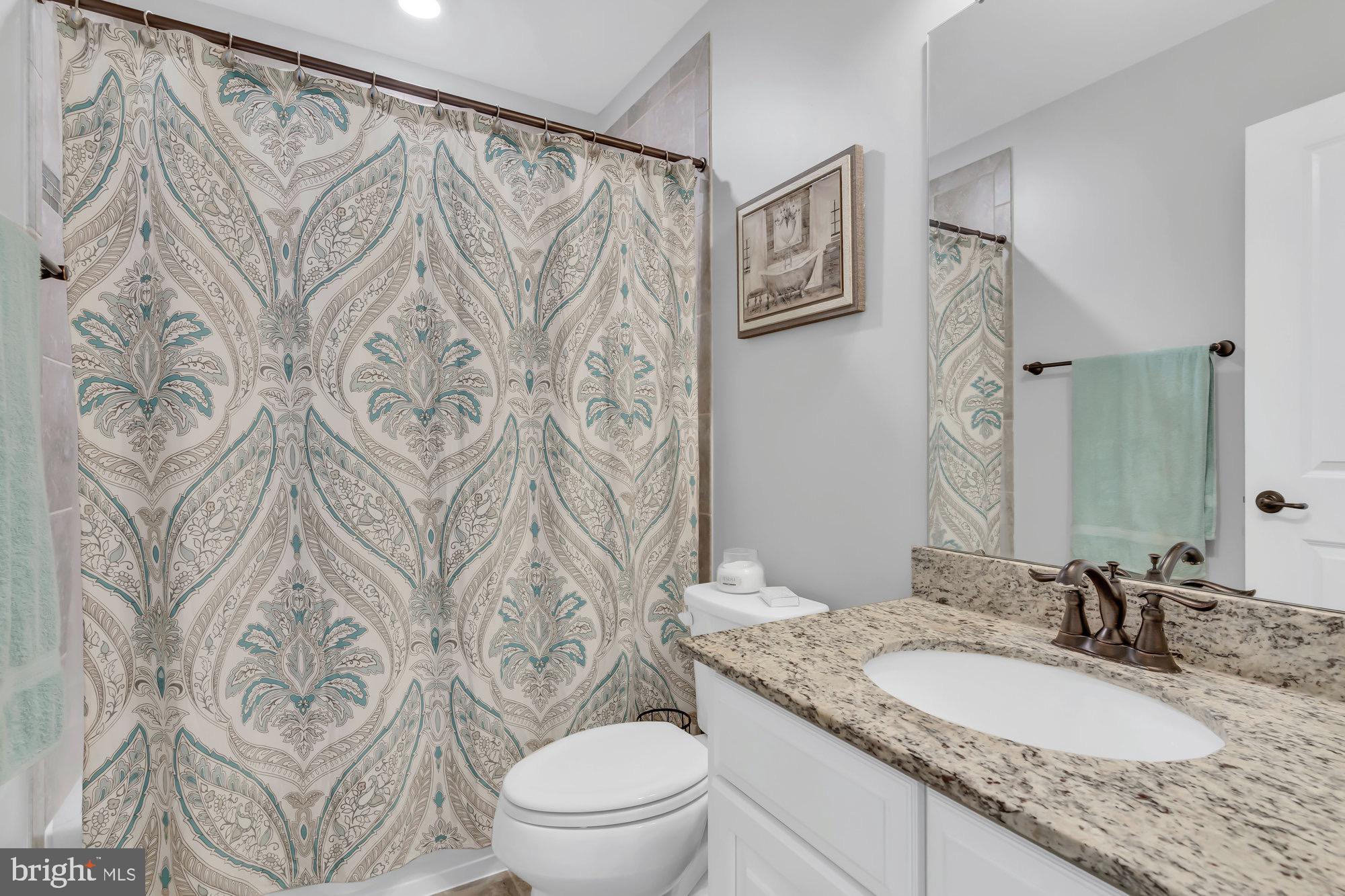 LAKE FREDERICK - Residential