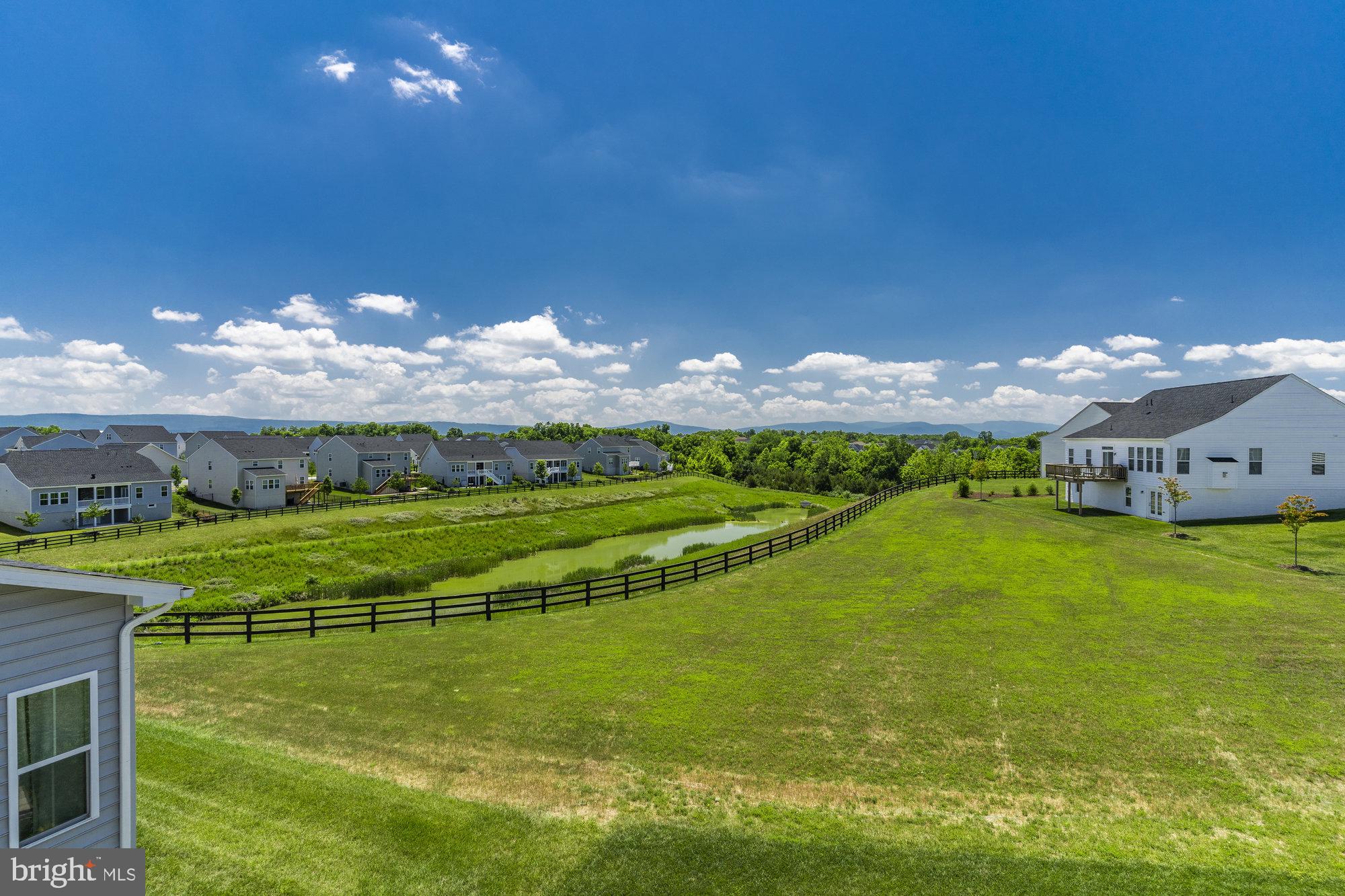 LAKE FREDERICK - Residential