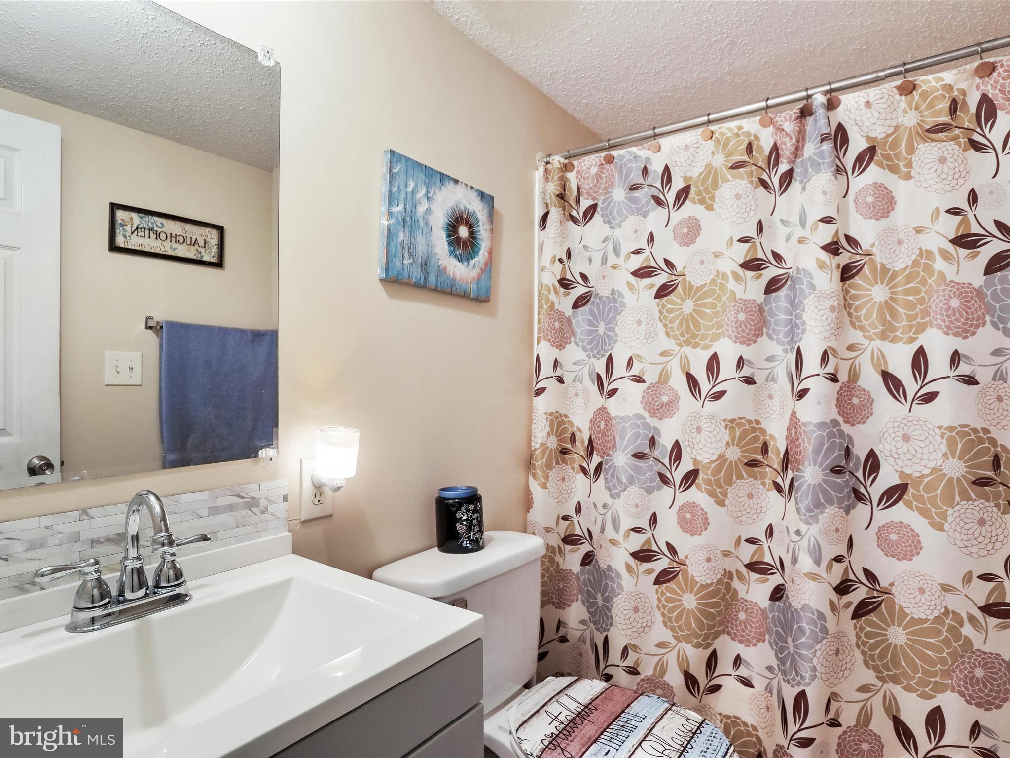 RIVERSIDE VILLAGES - Residential