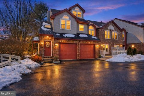 Condo For Sale - 1142 Chanticleer<br/> CHERRY HILL, NJ 08003