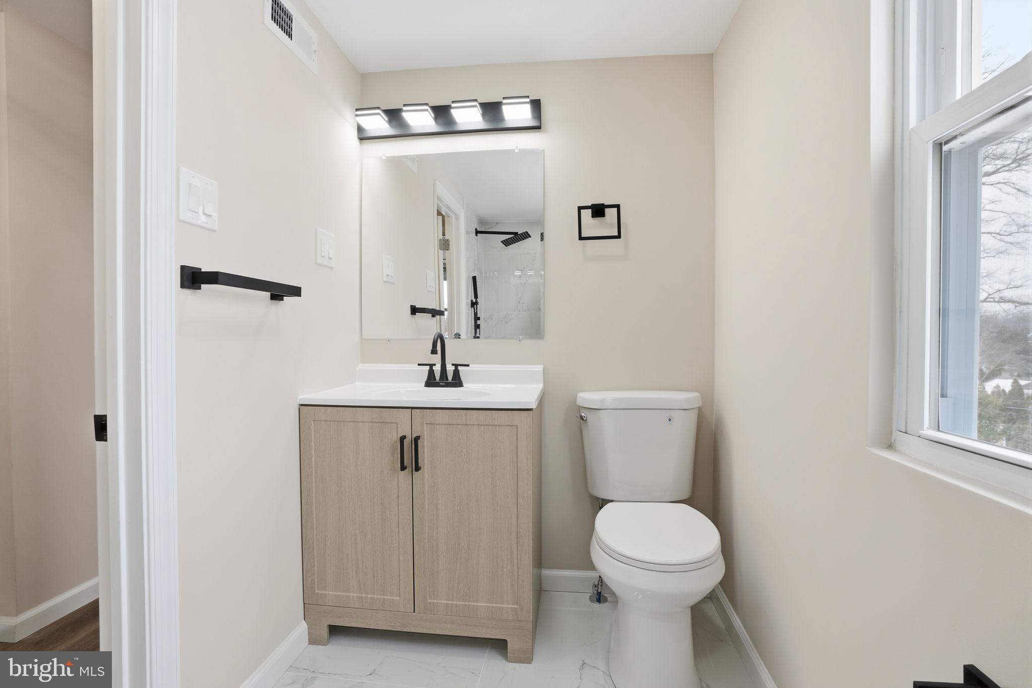 SOMERTON - Residential