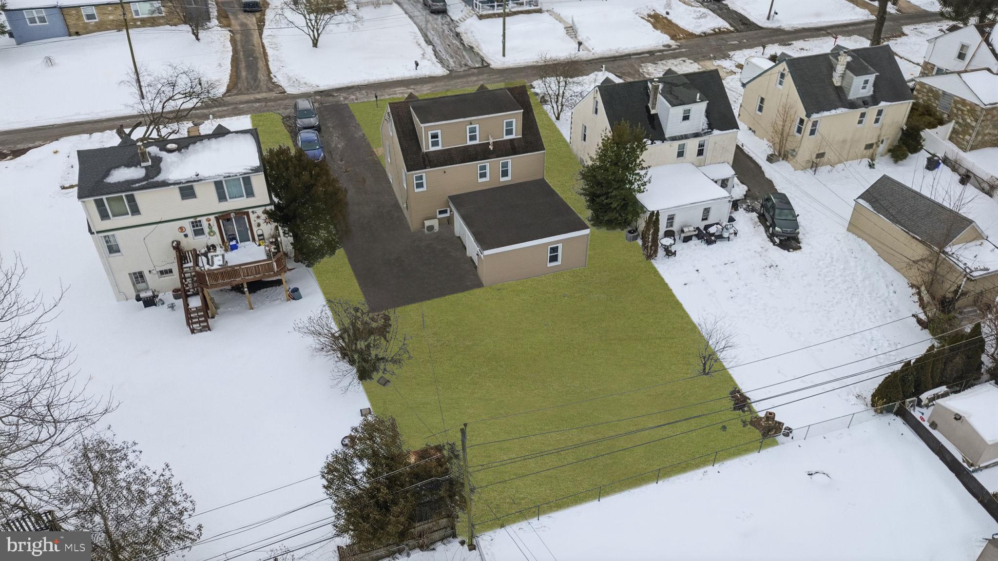 513 SMITHFIELD AVENUE