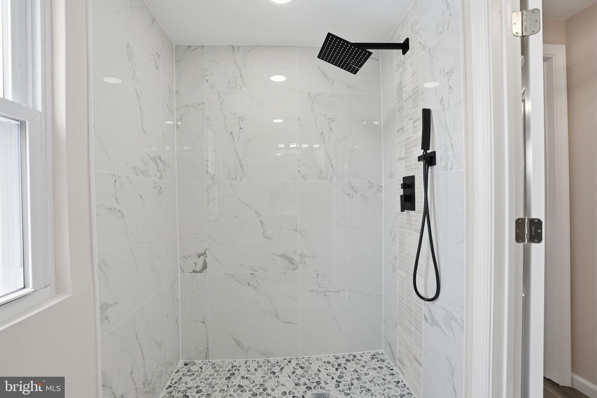 SOMERTON - Residential