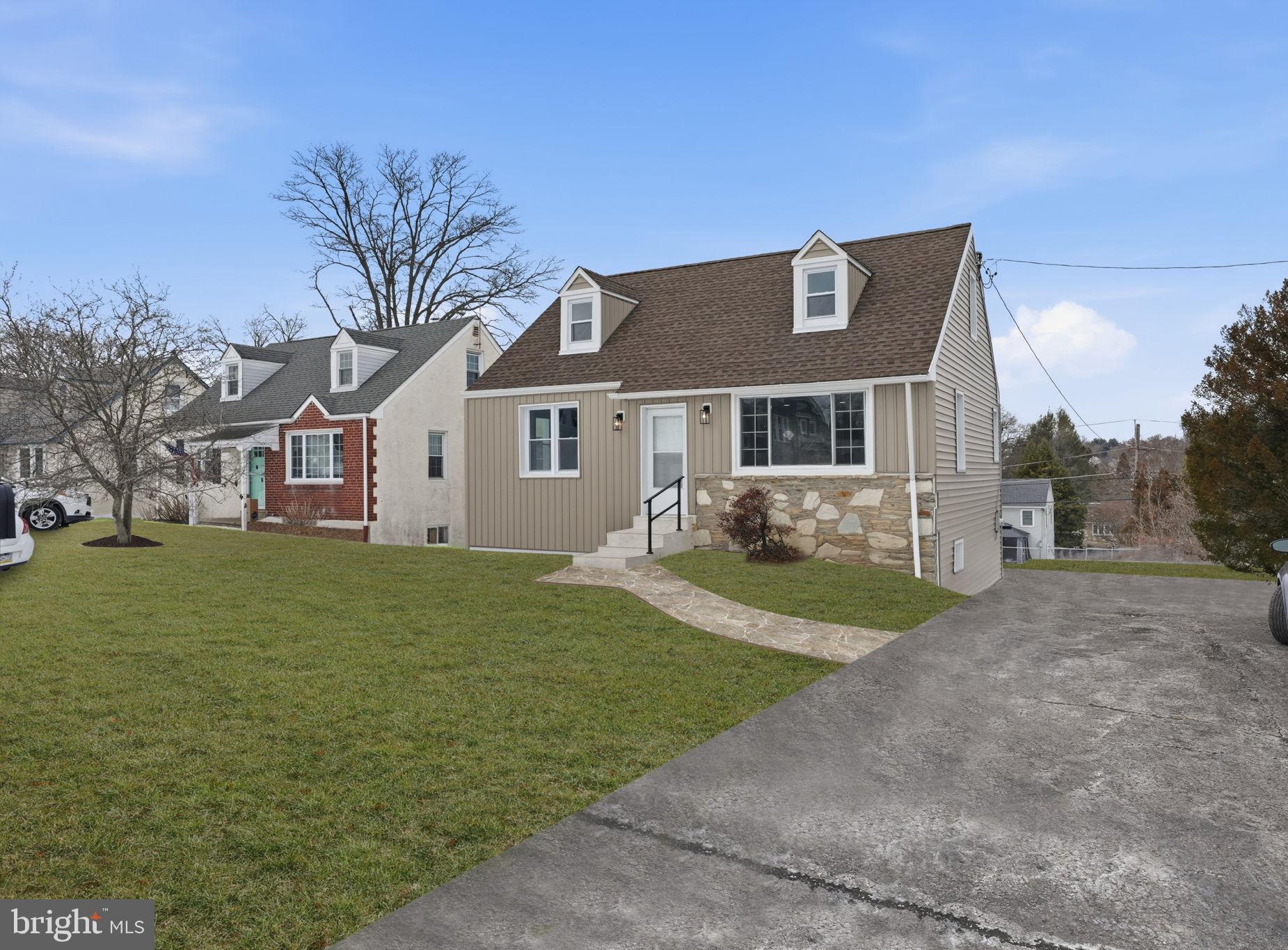 513 SMITHFIELD AVENUE