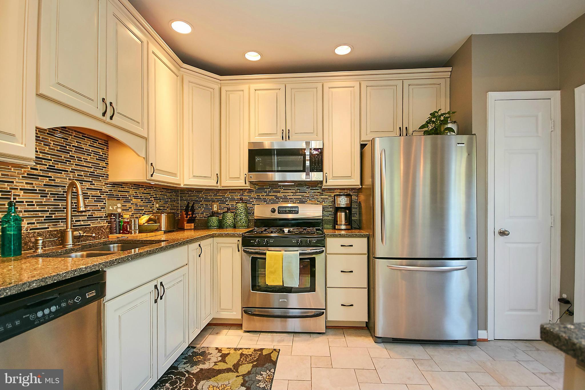 SOUTH RIDING - Residential