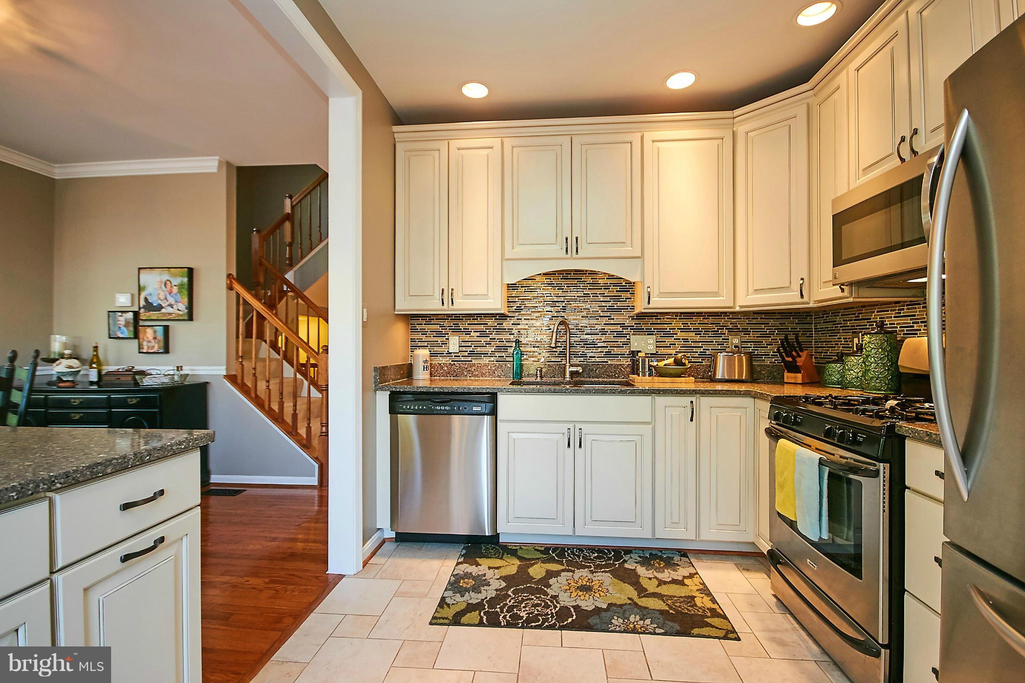 SOUTH RIDING - Residential