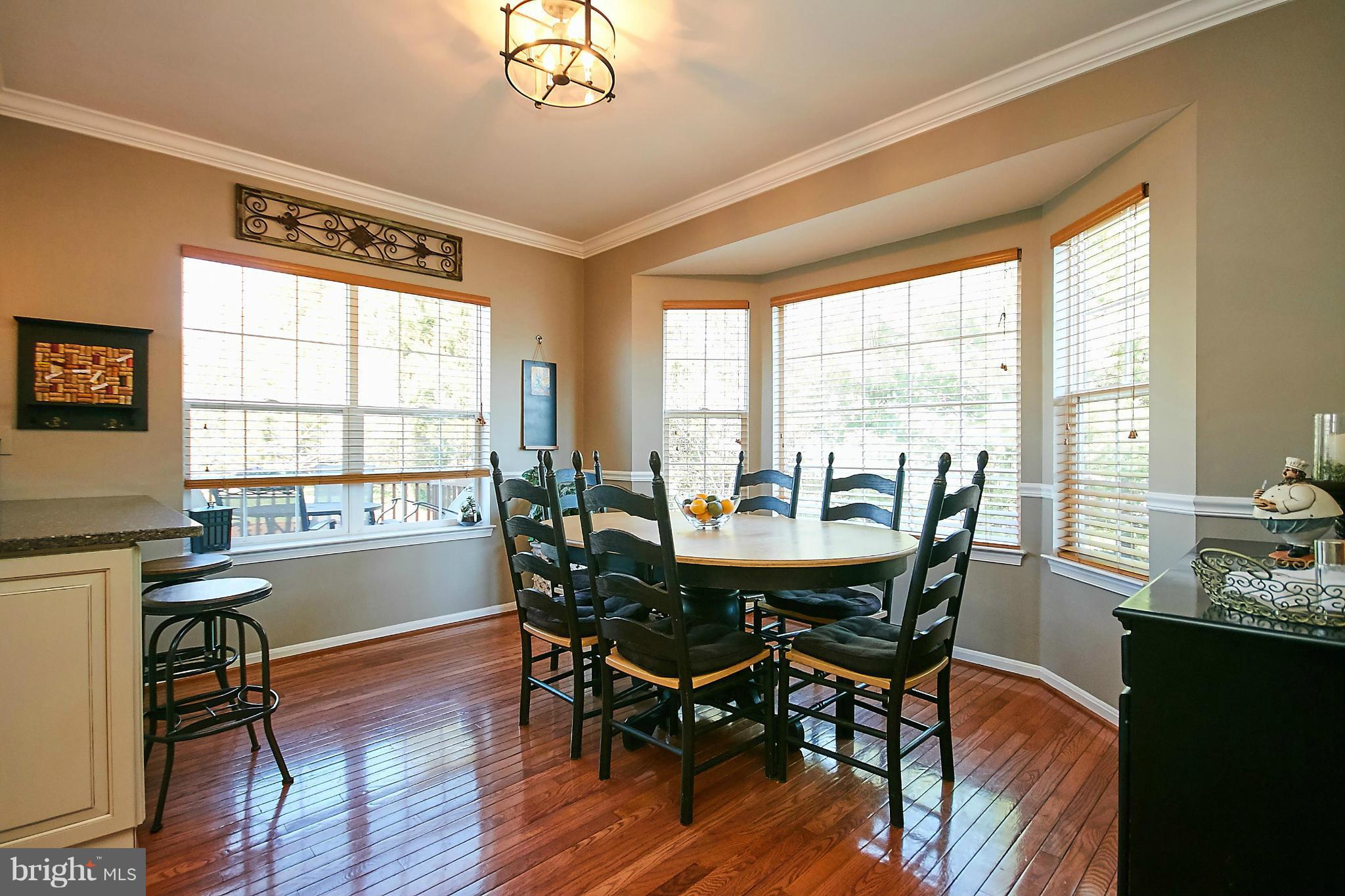 SOUTH RIDING - Residential