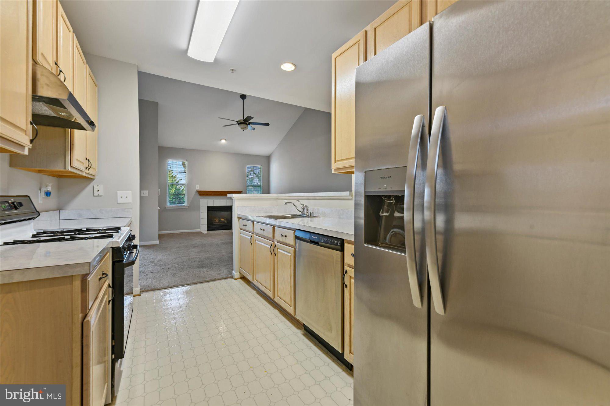 HOLLINGTON - Residential