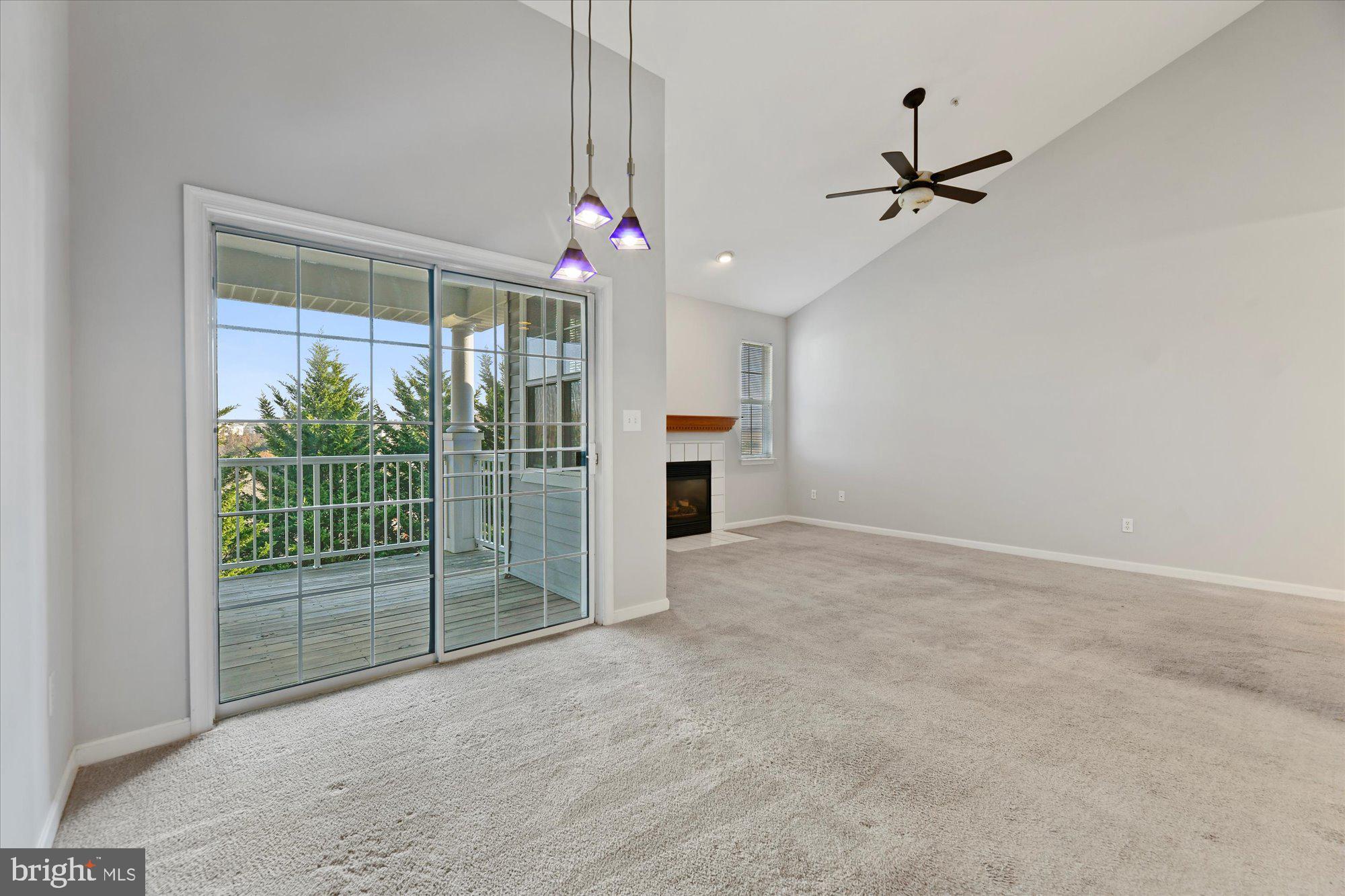 HOLLINGTON - Residential