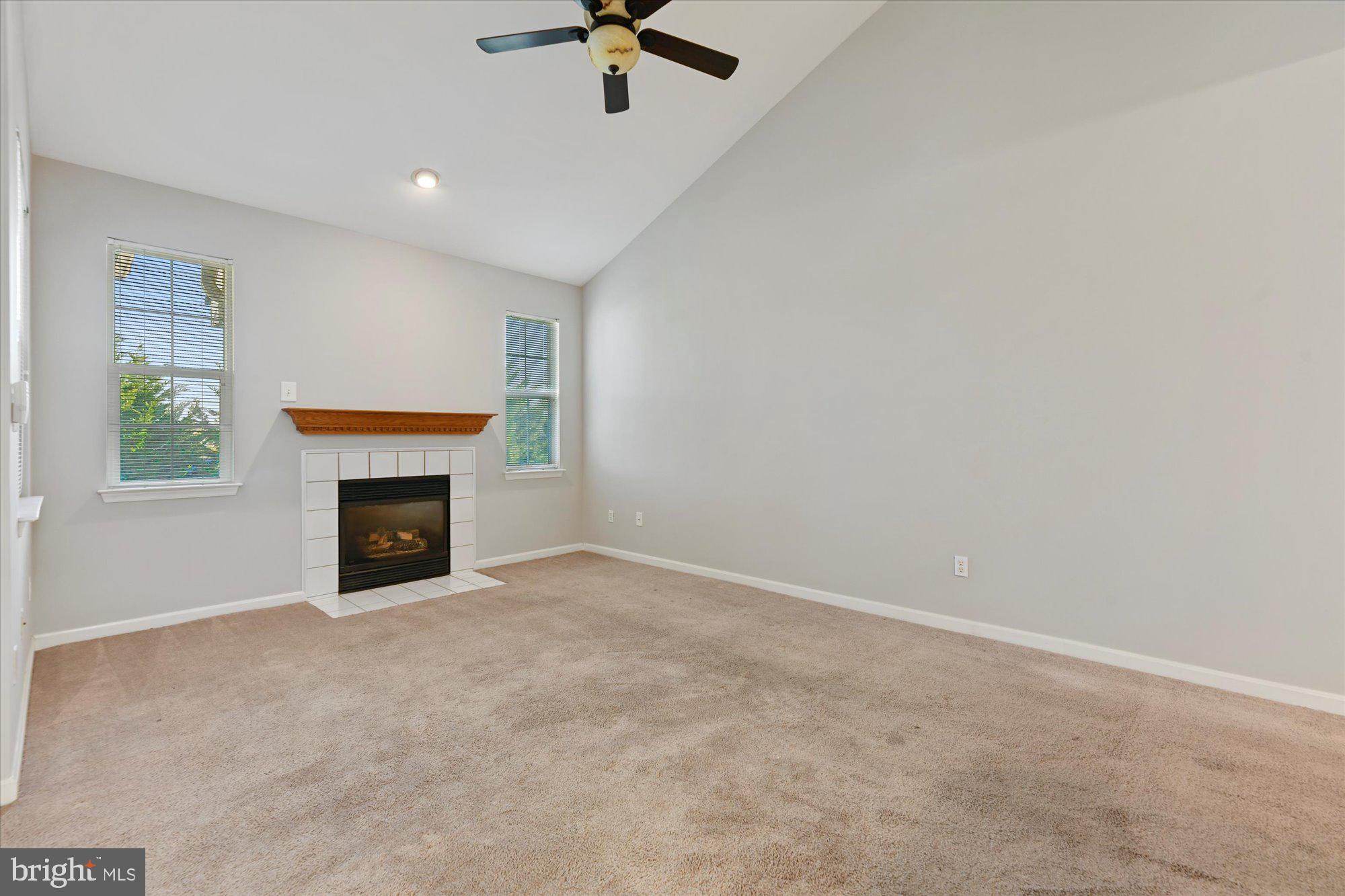 HOLLINGTON - Residential