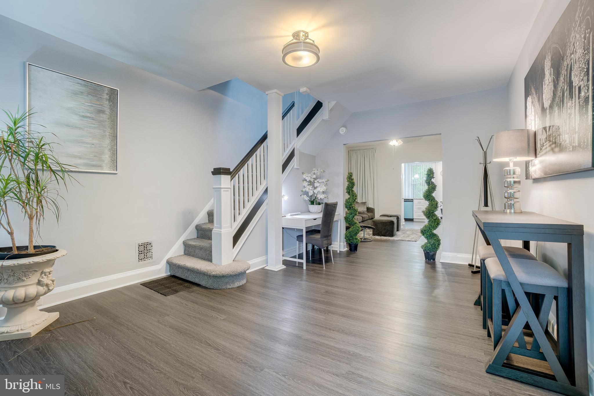 BEVERLY HILLS - Residential