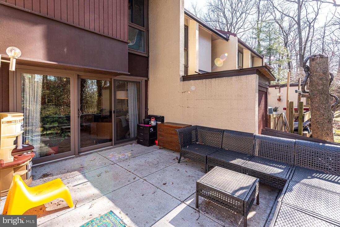 RESTON - Residential Lease