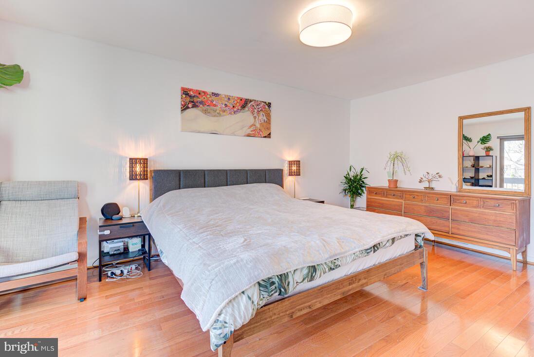 RESTON - Residential Lease