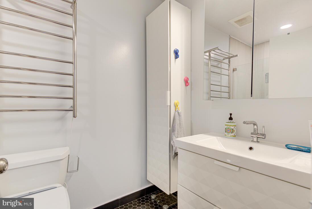 RESTON - Residential Lease