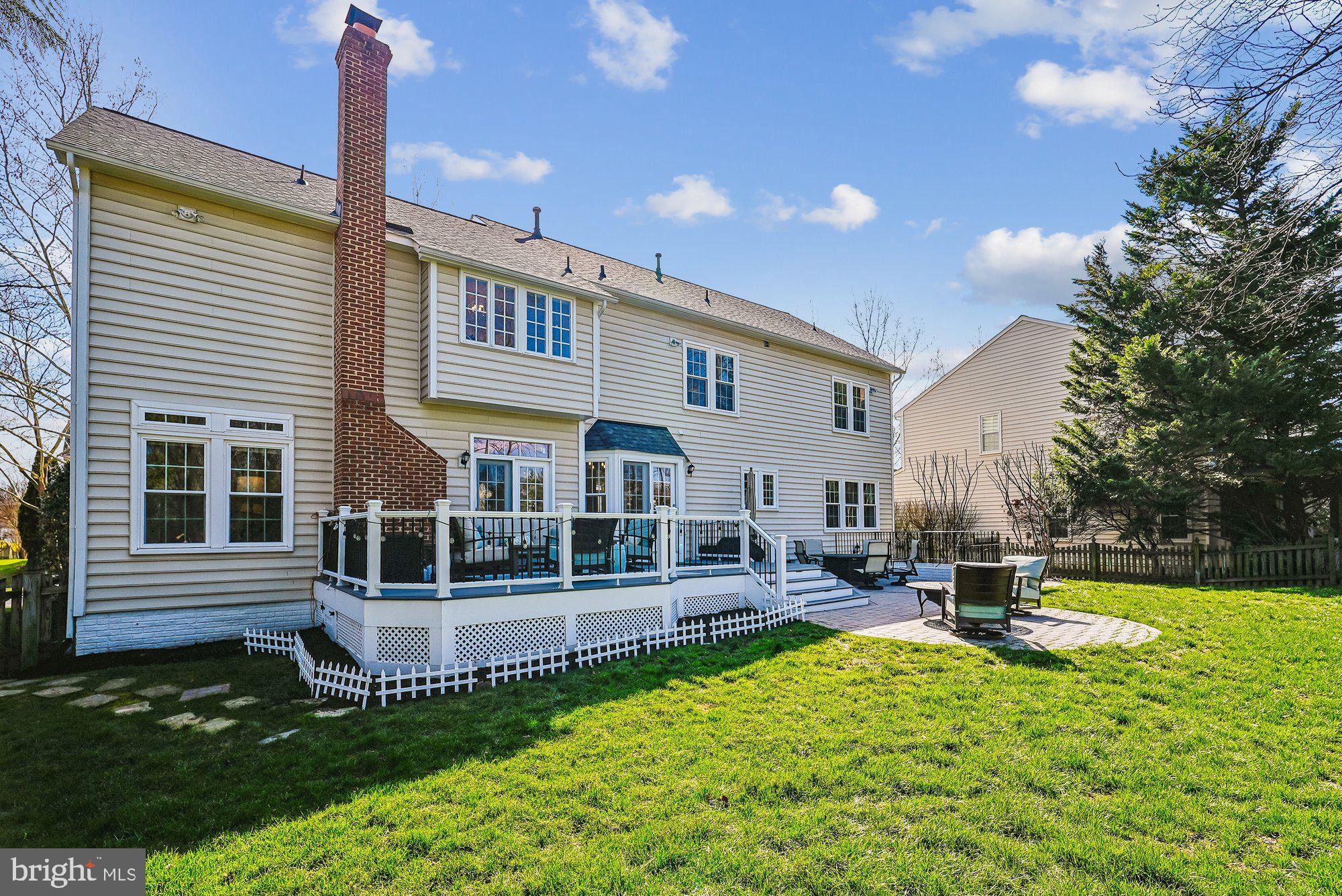 SOUTH RIDING - Residential