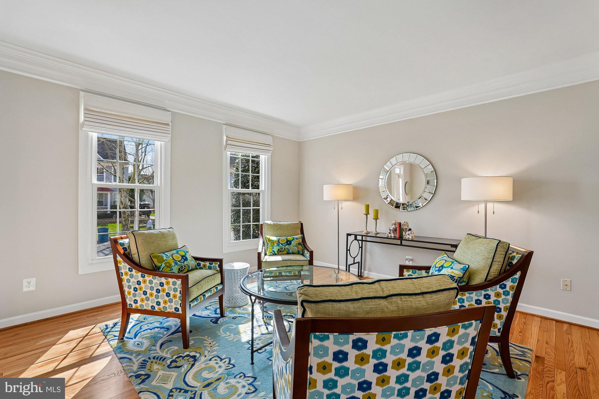 SOUTH RIDING - Residential