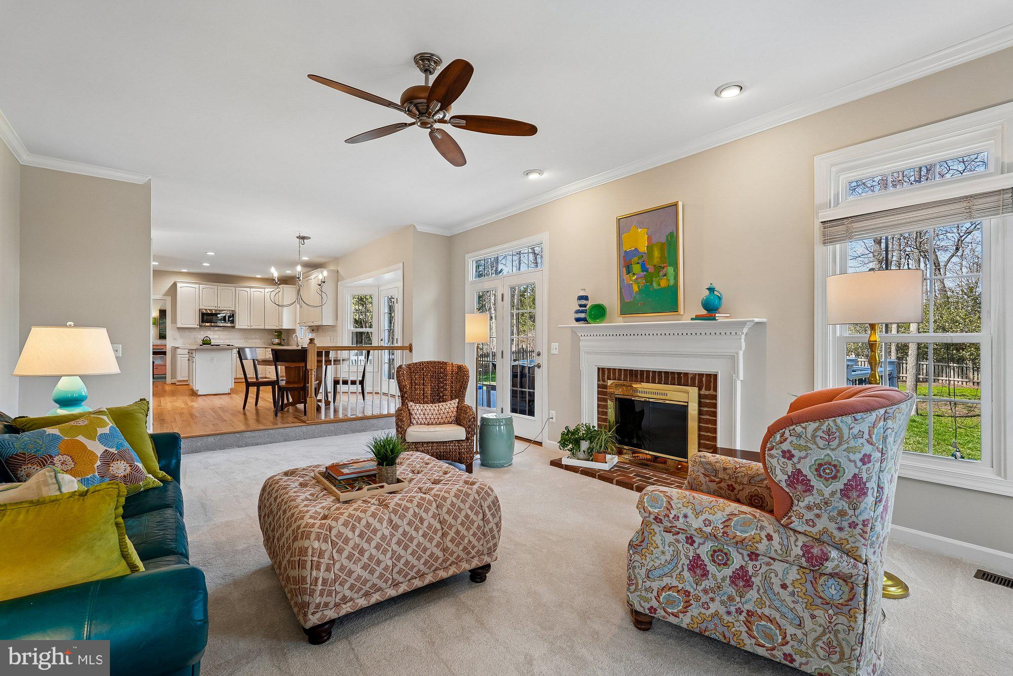 SOUTH RIDING - Residential