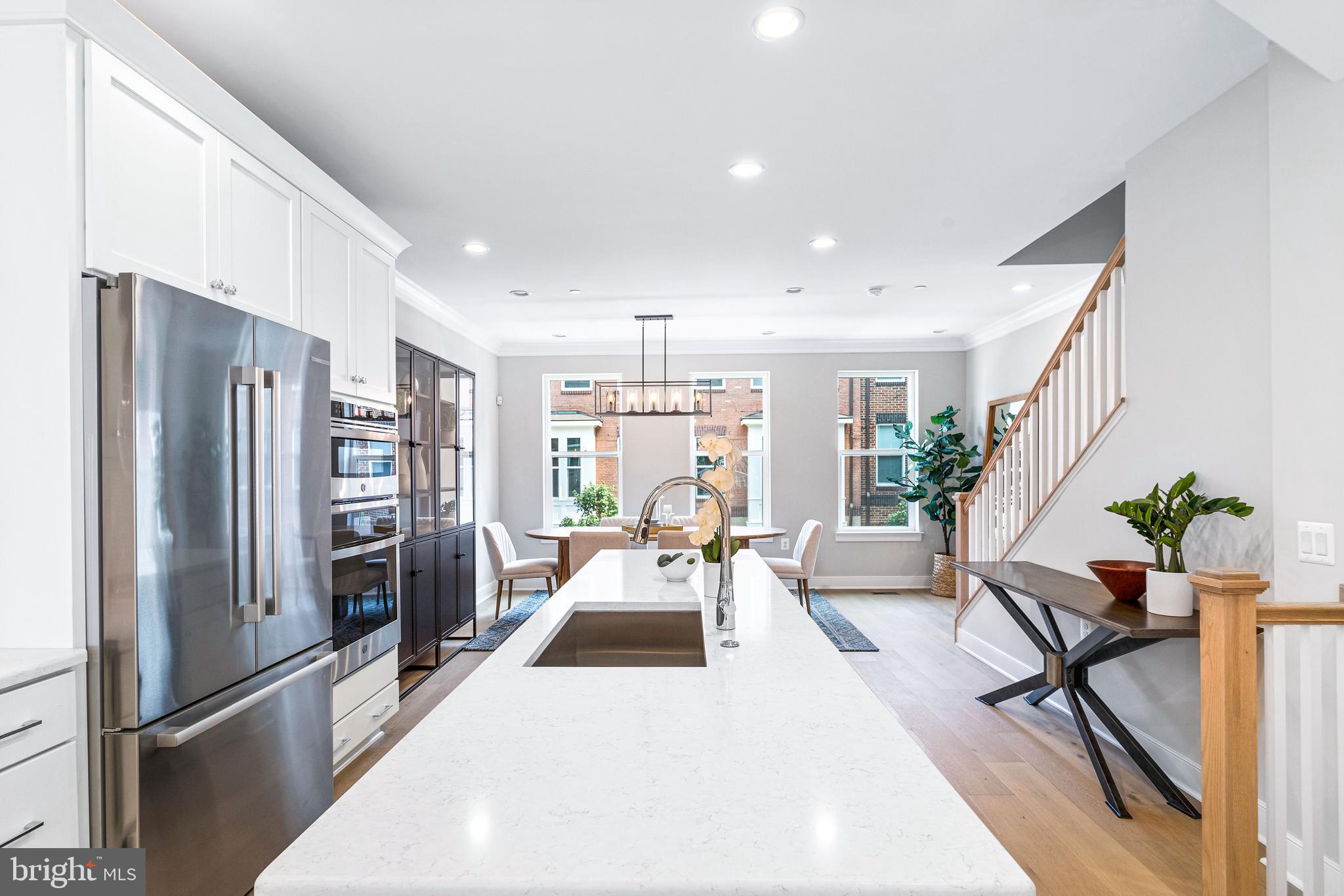 GROSVENOR PARK - Residential