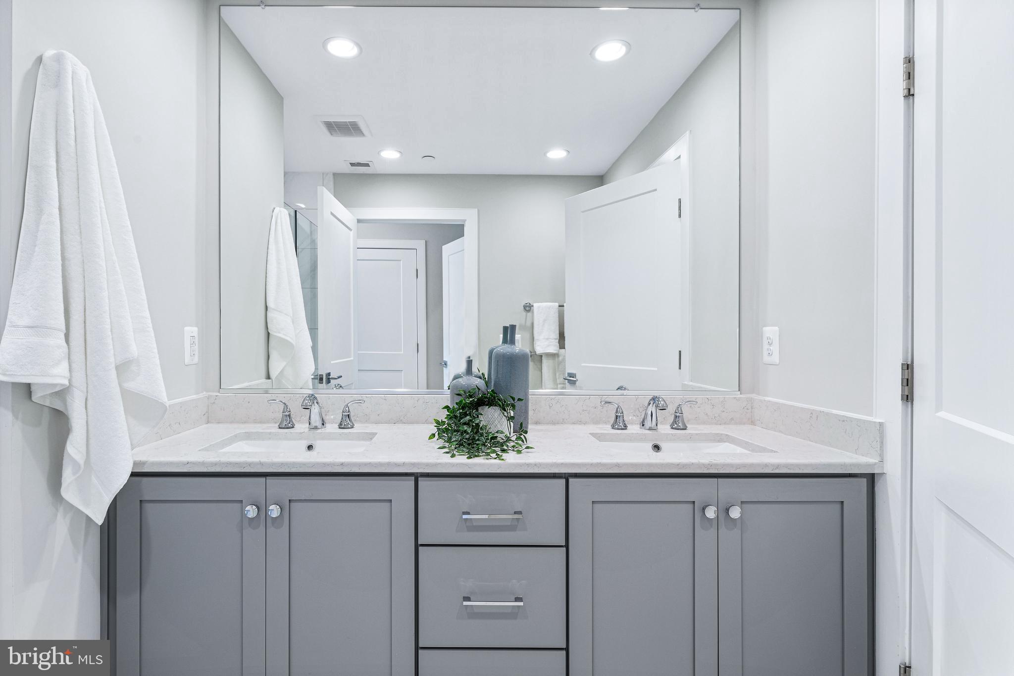 GROSVENOR PARK - Residential