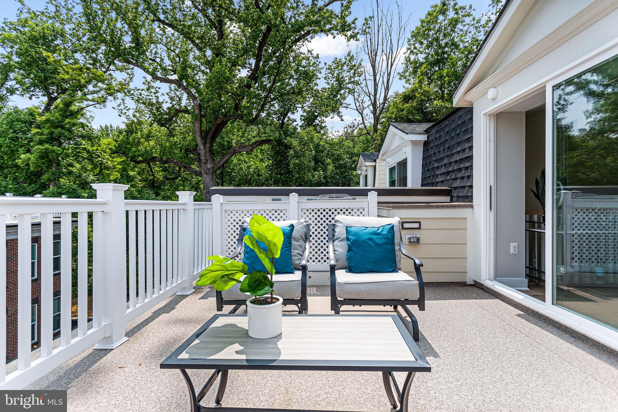 GROSVENOR PARK - Residential