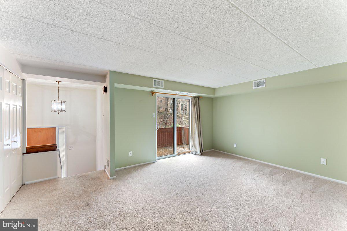 HICKORY VALLEY - Residential