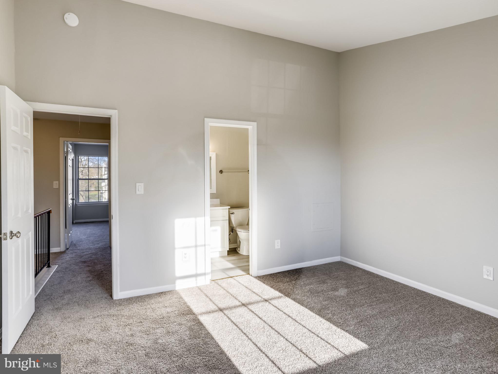 CEDAR GROVE AT CROFTON - Residential