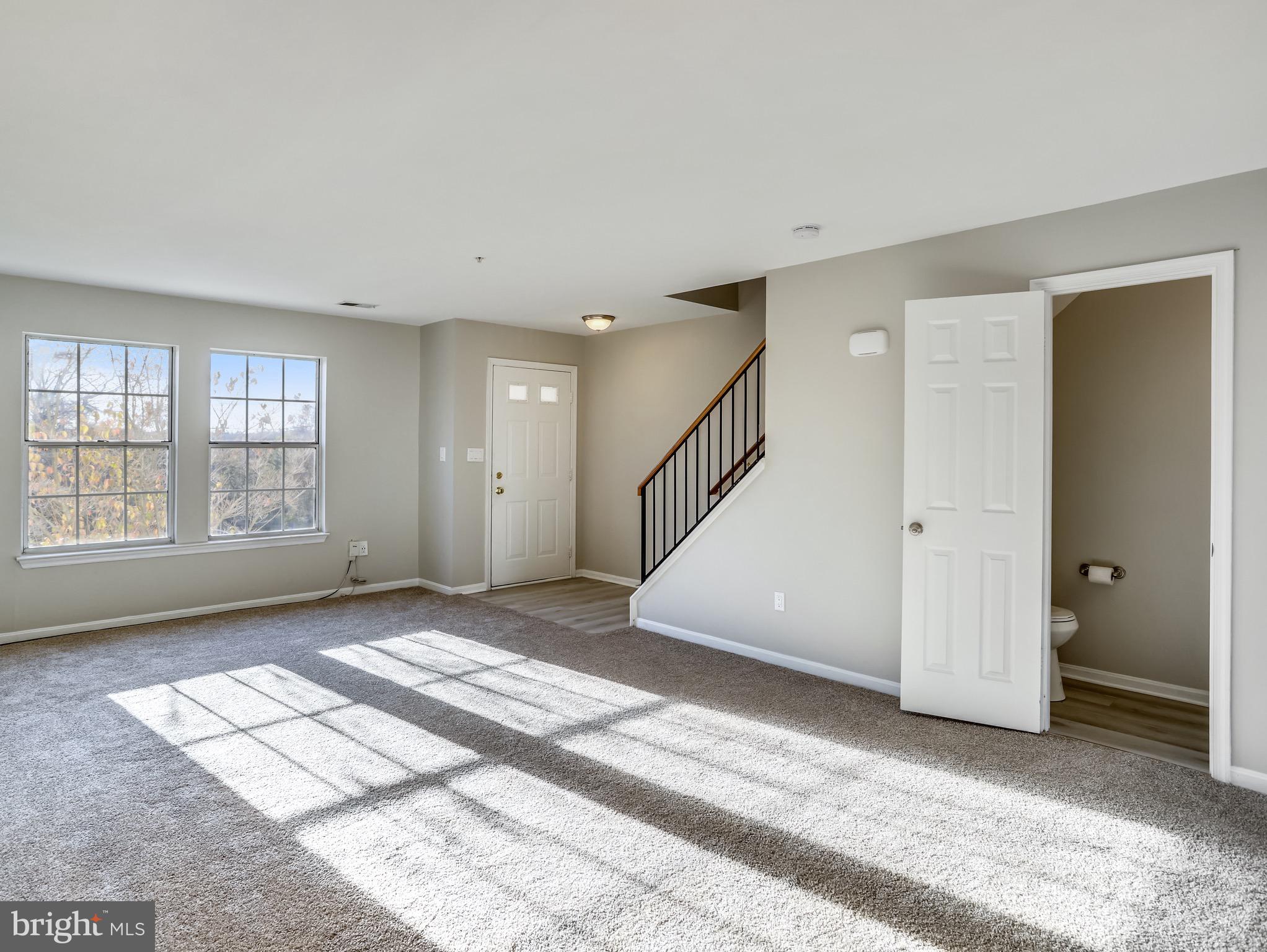 CEDAR GROVE AT CROFTON - Residential