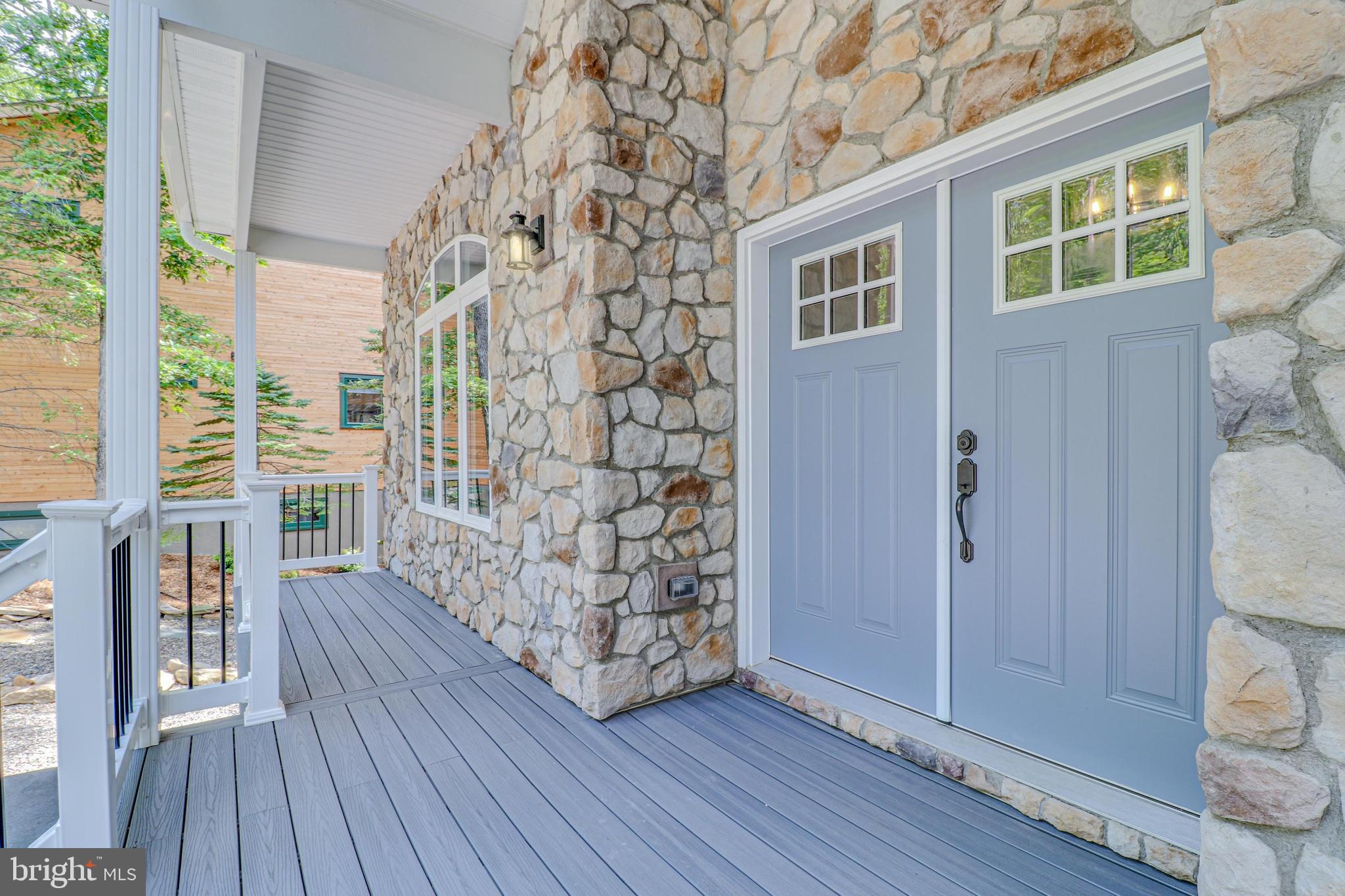 EAGLE ROCK RESORT - Residential