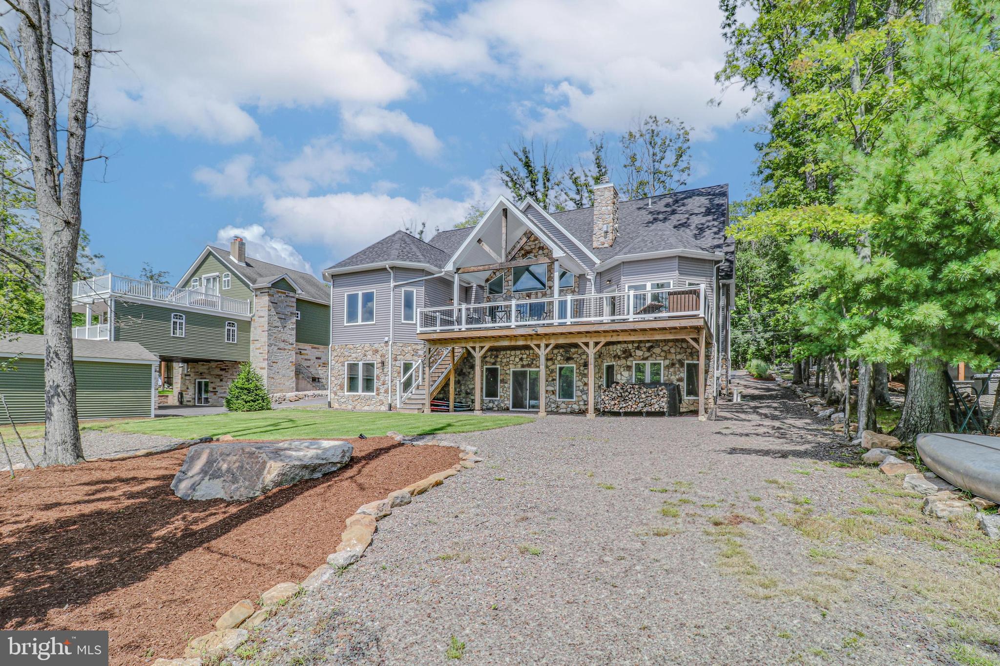 EAGLE ROCK RESORT - Residential